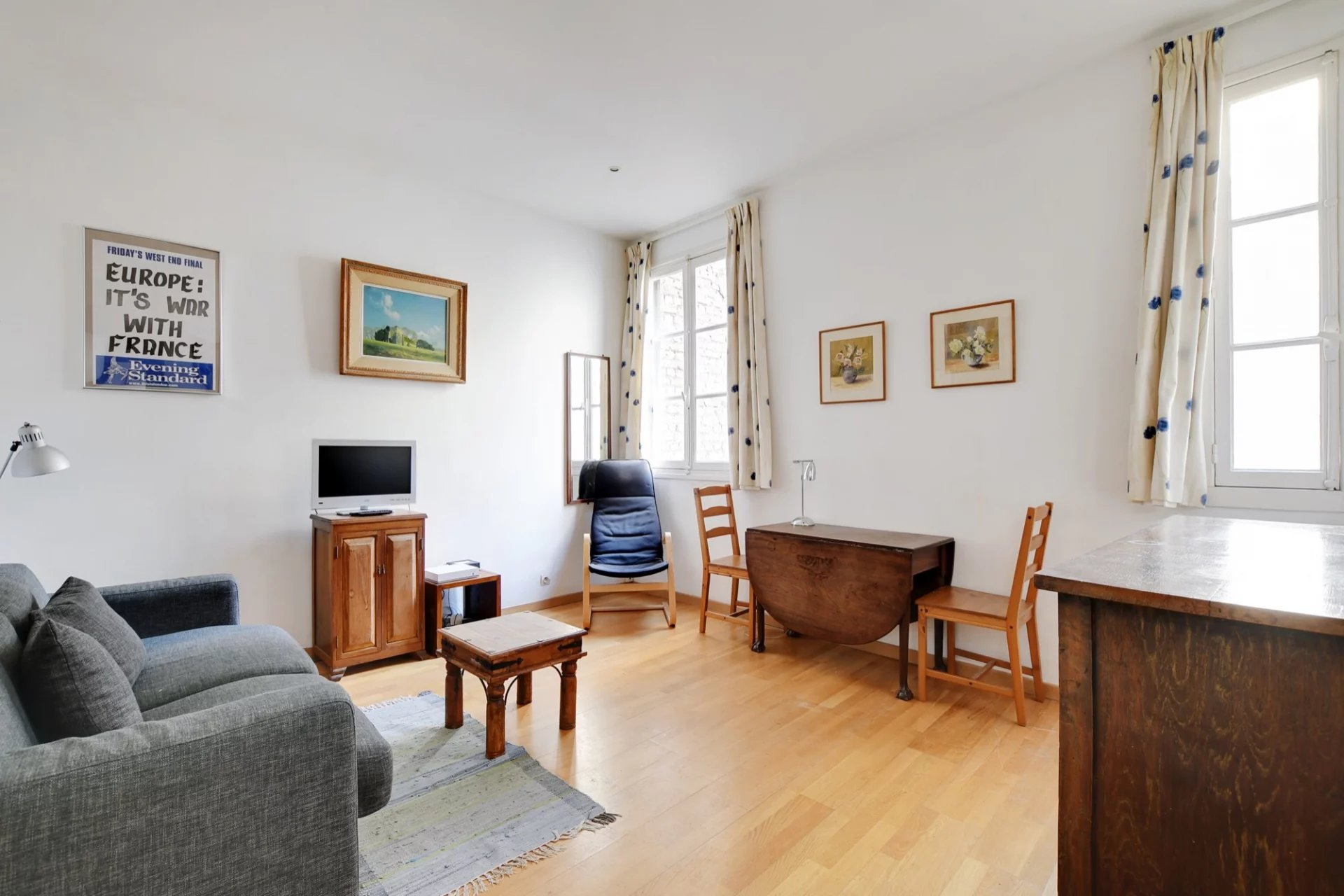 Sale Apartment - Paris 18th (Paris 18ème)