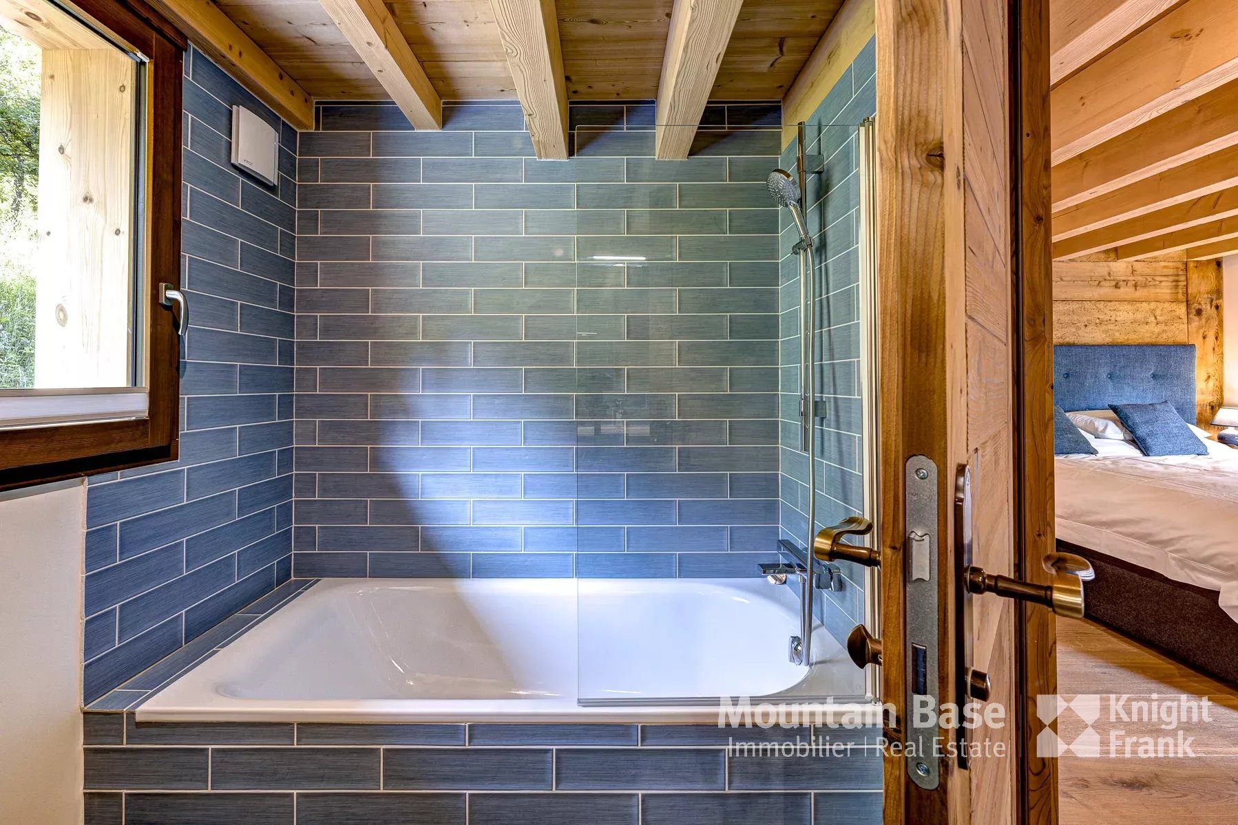 Photo of Stunning 7 bedroom chalet in La Côte d’Arbroz
