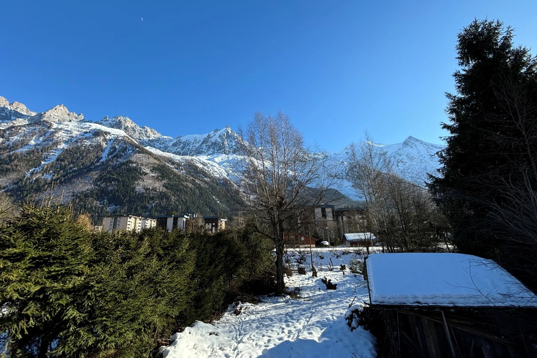 Photo of CHAMONIX - A 4-bedroom, new-build chalet walkable to Chamonix centre