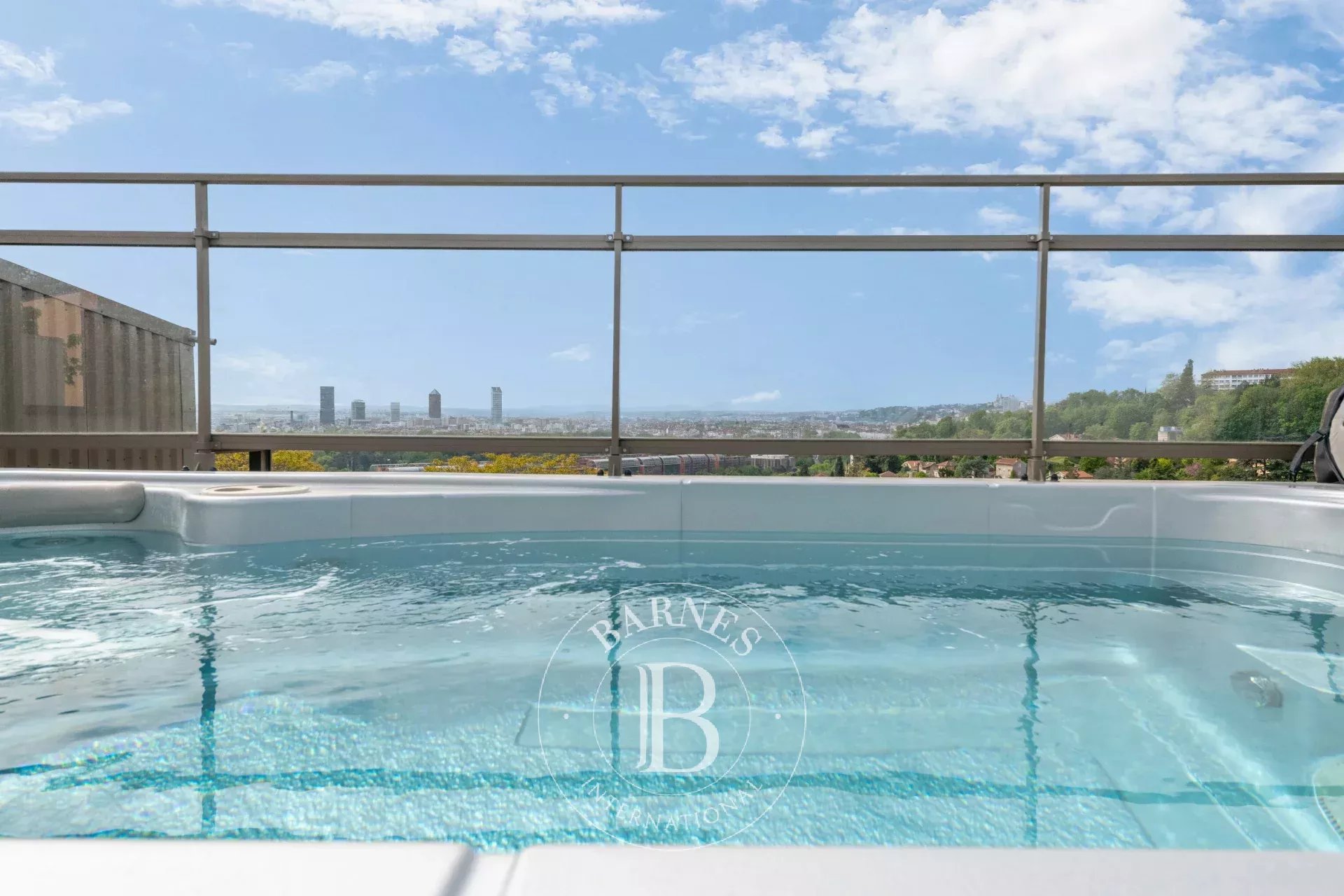 Daire Caluire-et-Cuire - picture 9