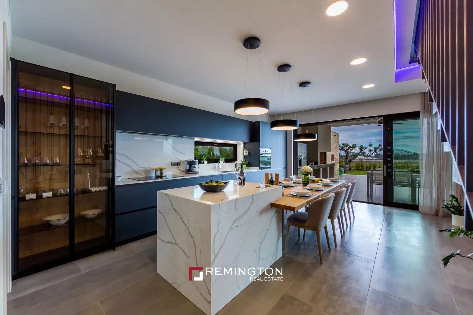 5 Bedroom Villa/Townhouse's Image 7