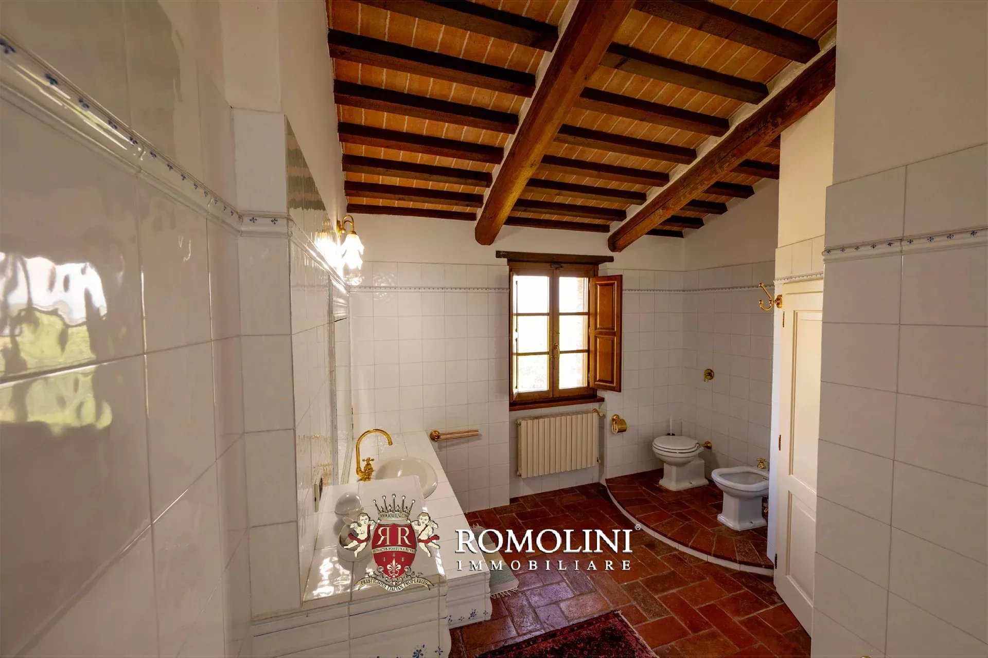 5 Bedroom Villa/Townhouse's Image 31