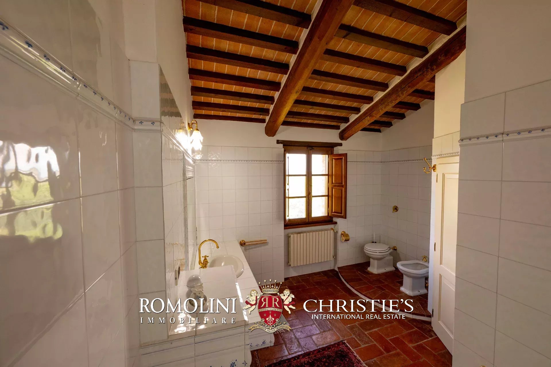 5 Bedroom Villa/Townhouse's Image 31
