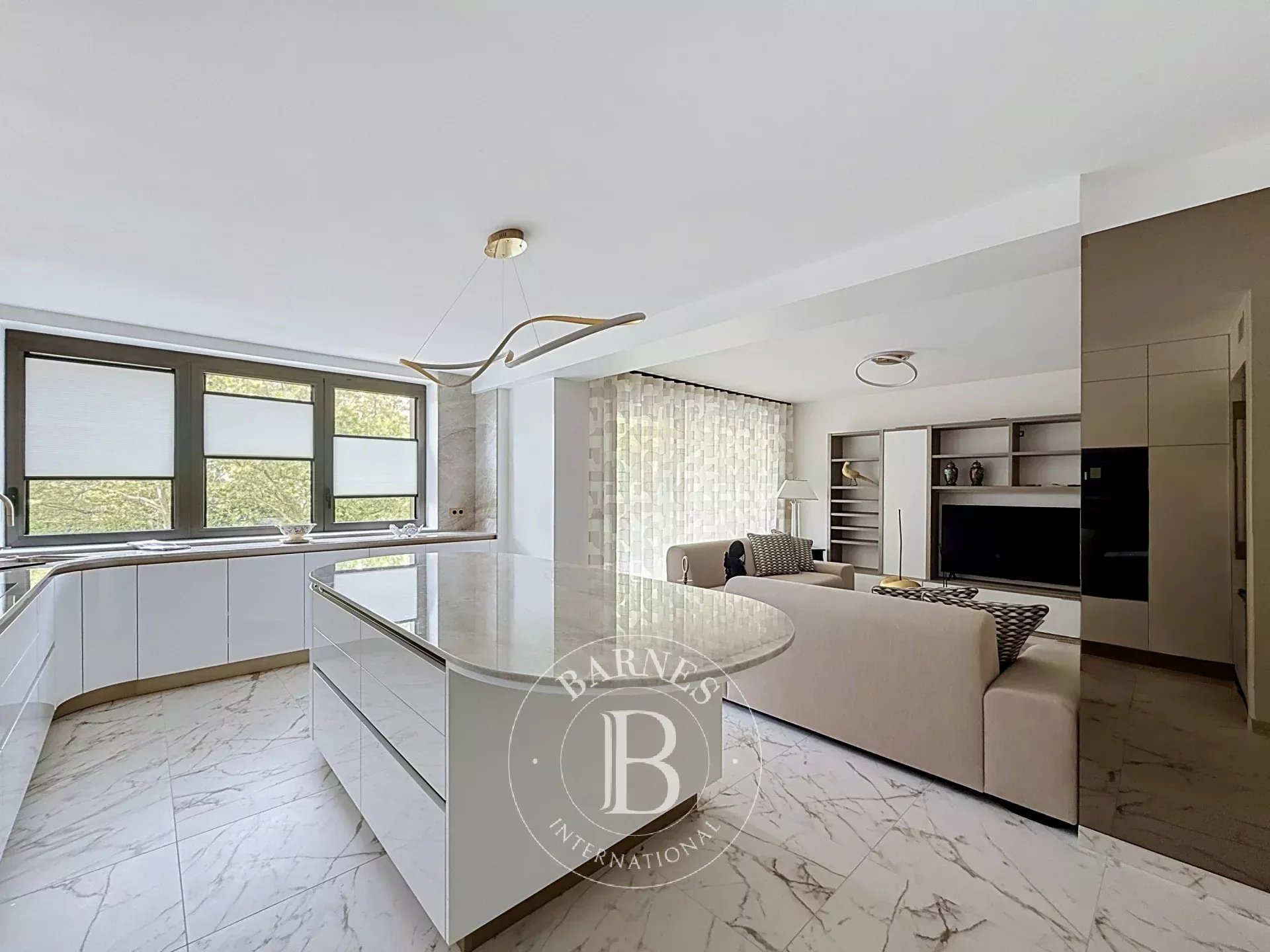 Neuilly-sur-Seine  - Piso 5 Cuartos 4 Habitaciones - picture 7