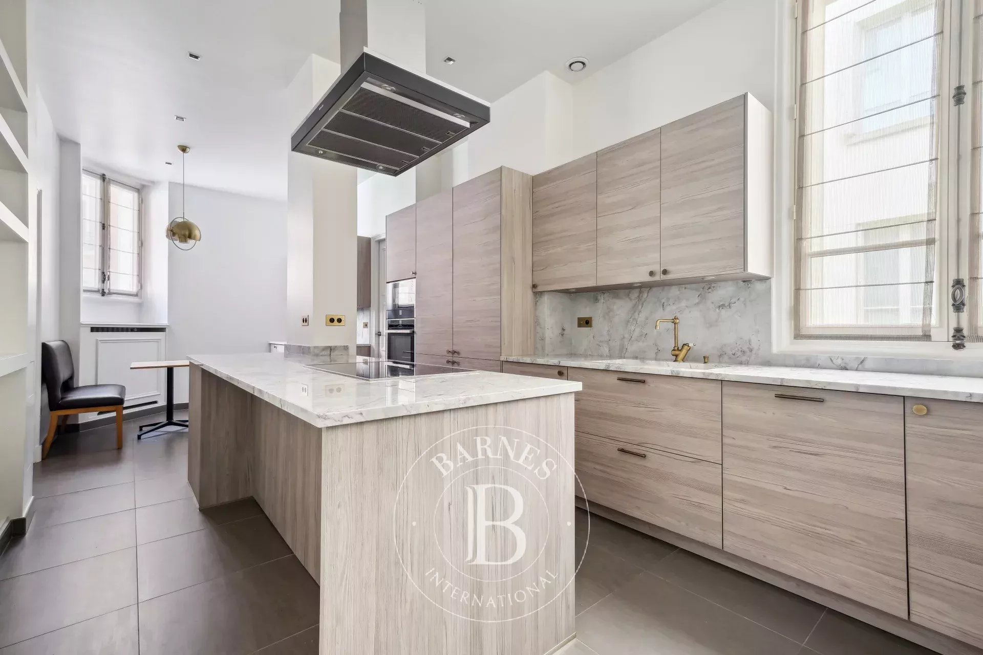Neuilly-sur-Seine  - Piso 8 Cuartos 4 Habitaciones - picture 6