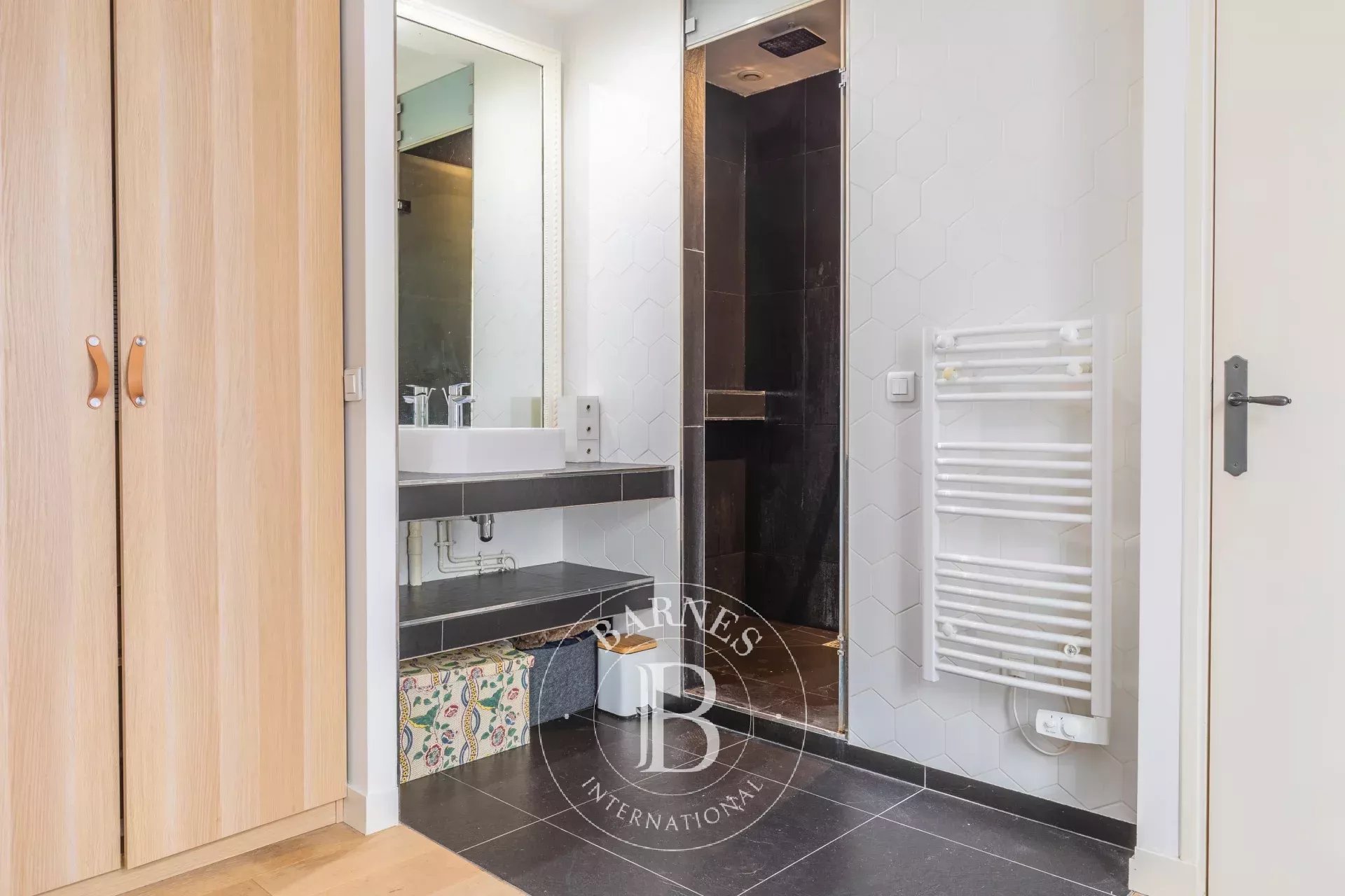 Daire Paris 10ème - picture 9