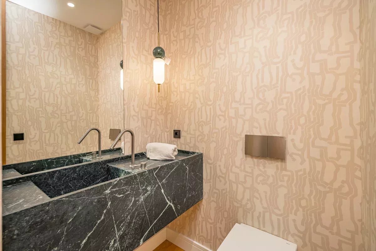 Appartement exclusif de 241 m² avec terrasse dans le quartier de Salamanca - picture 33 title=