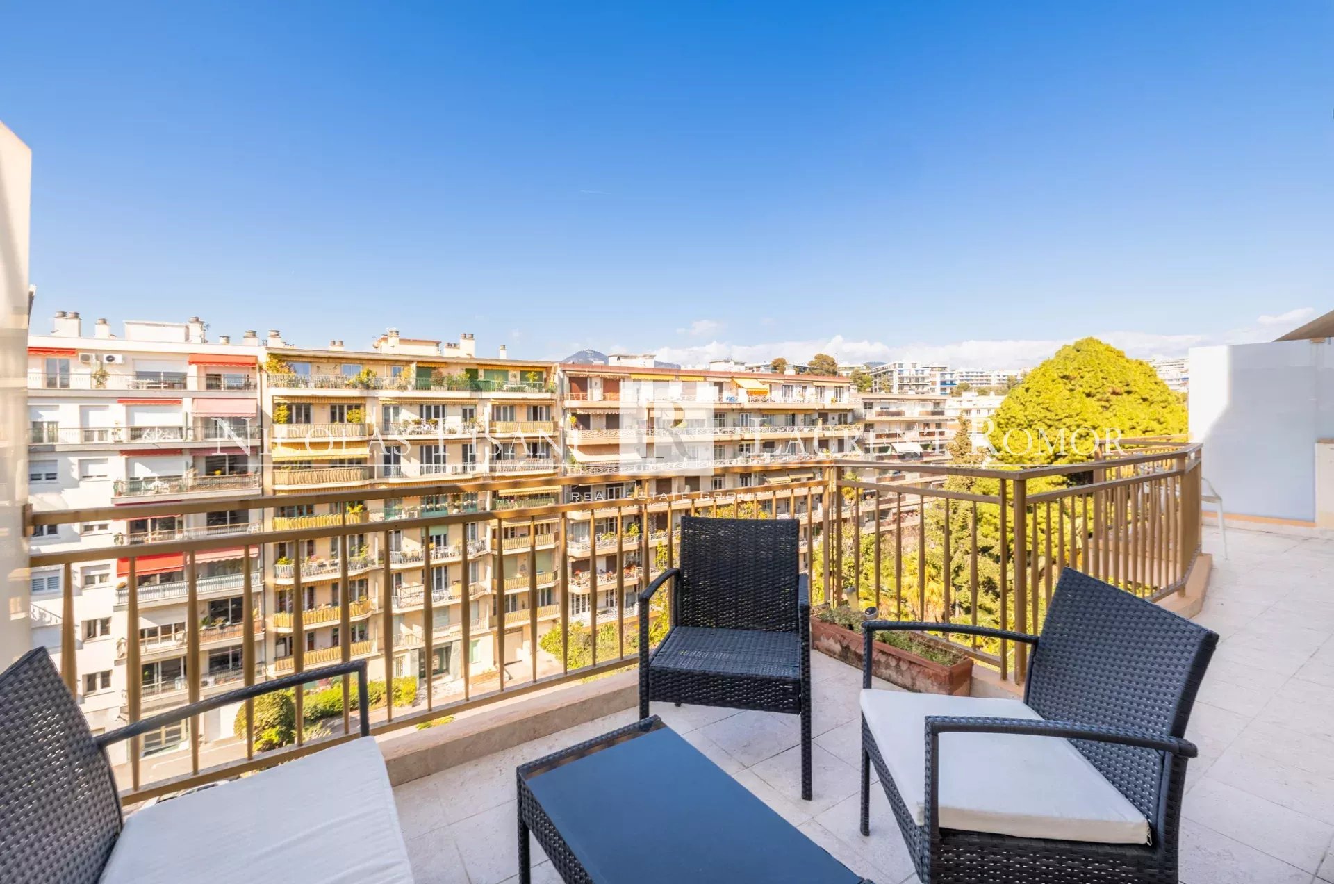 Agence immobilière de Nicolas Pisani & Laurent Romor