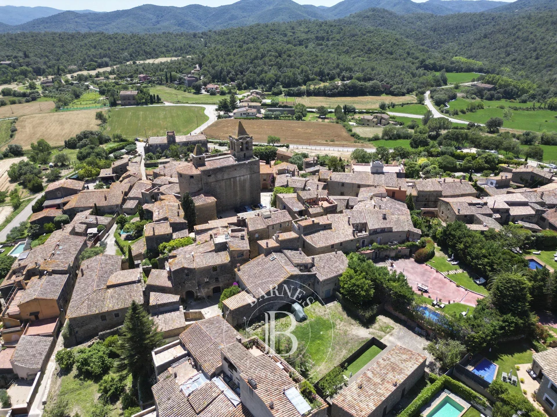 Completely renovated village house in Madremanya, Gironès. - picture 12