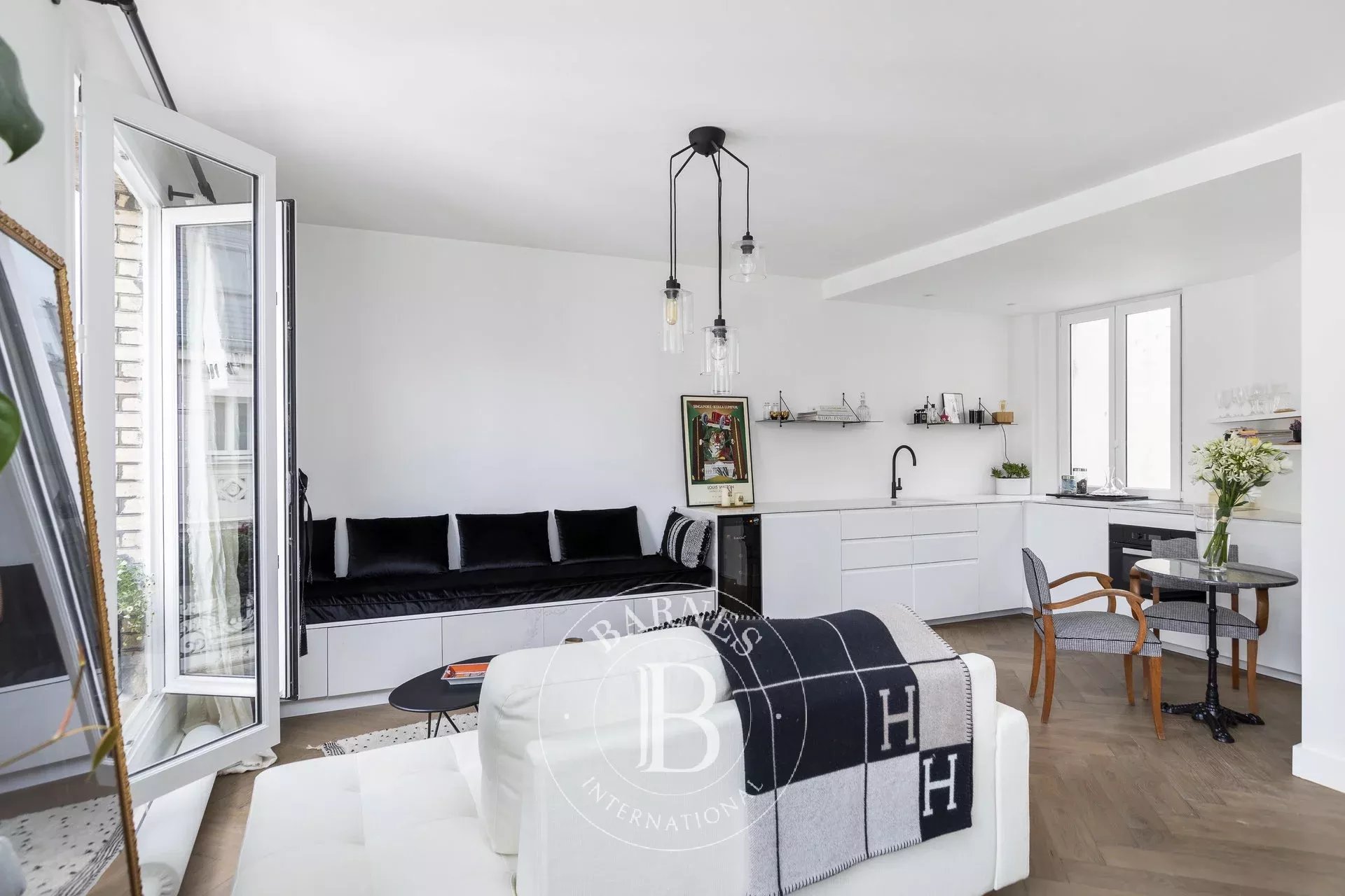 Daire Paris 3ème - picture 4