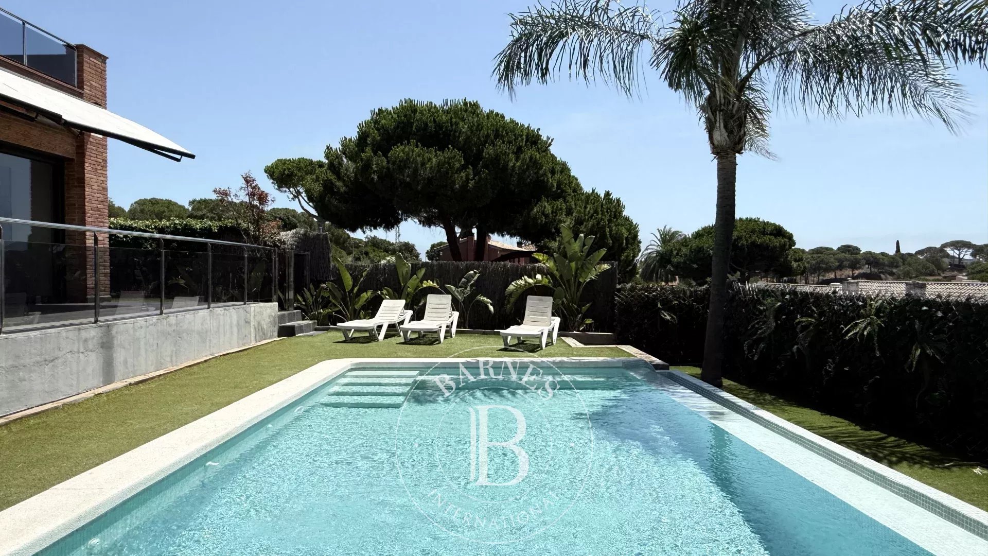 Maison avec vue sur la mer, piscine chauffée et licence touristique à Caldes d’Estrac, Barcelone.