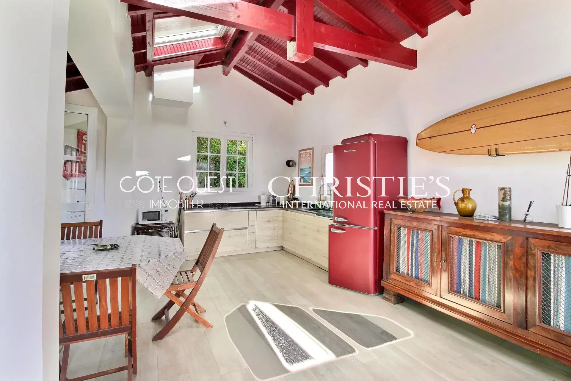 5 Bedroom Villa/Townhouse's Image 7