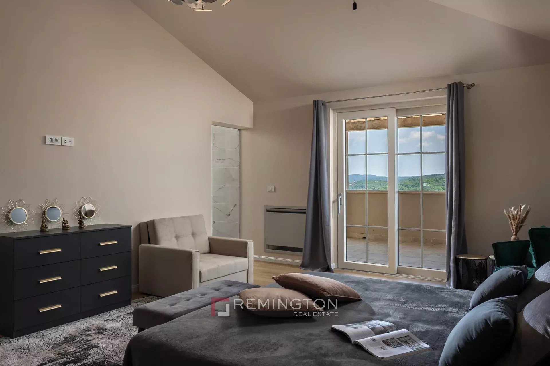 Villa/Townhouse's Image 10