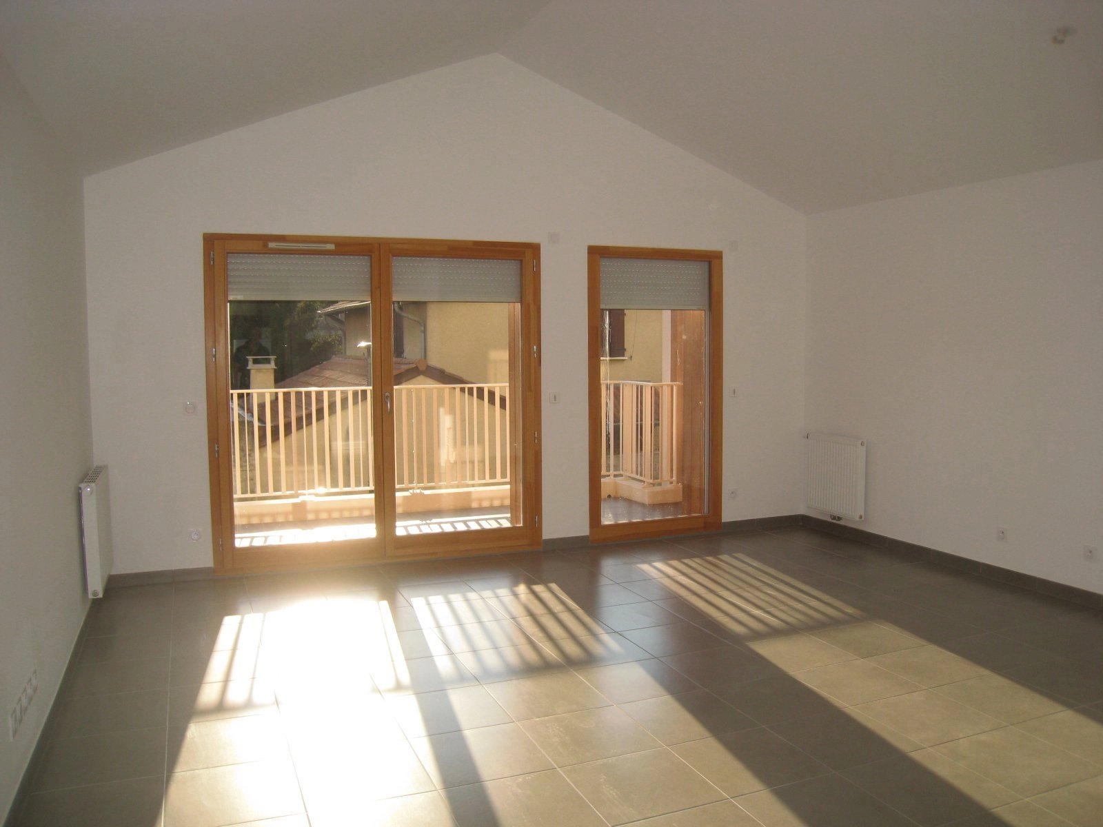 2354937 Location Villeurbanne