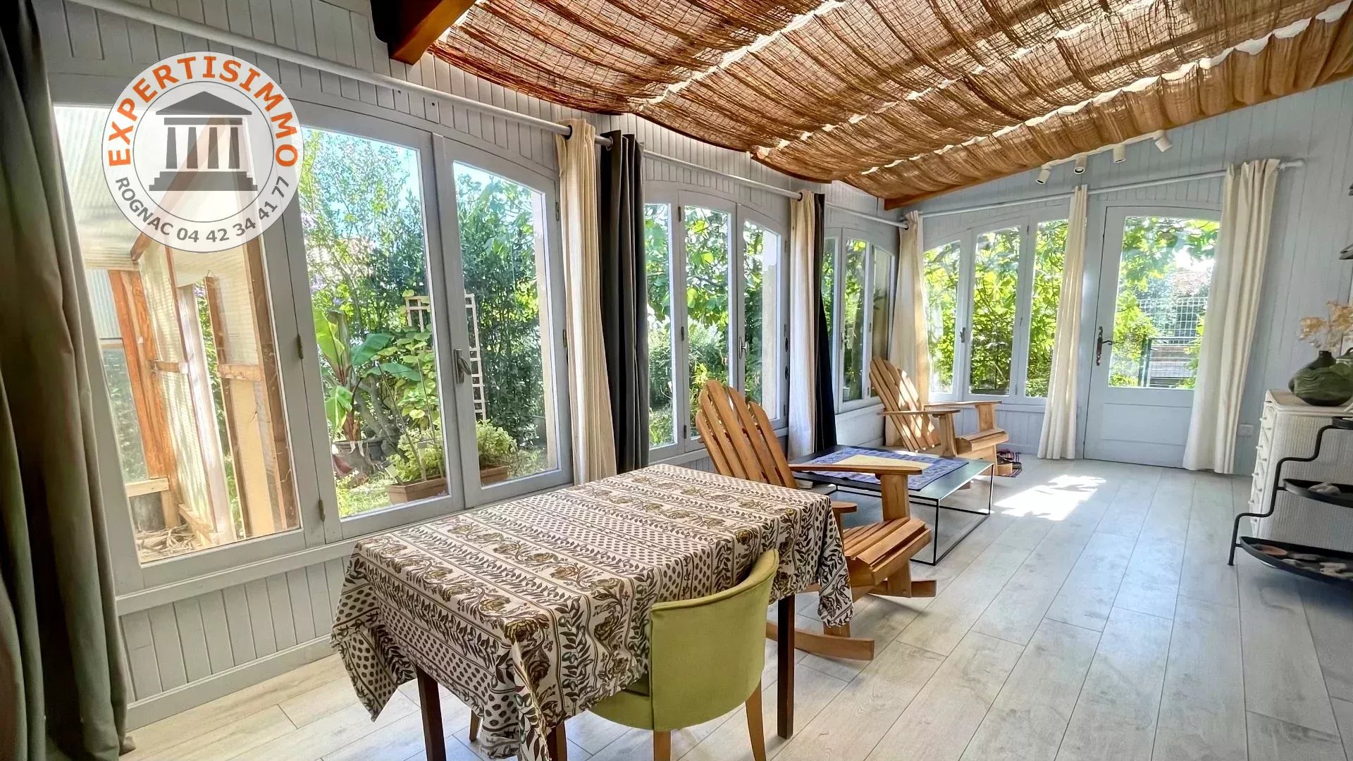 Agence immobilière de 