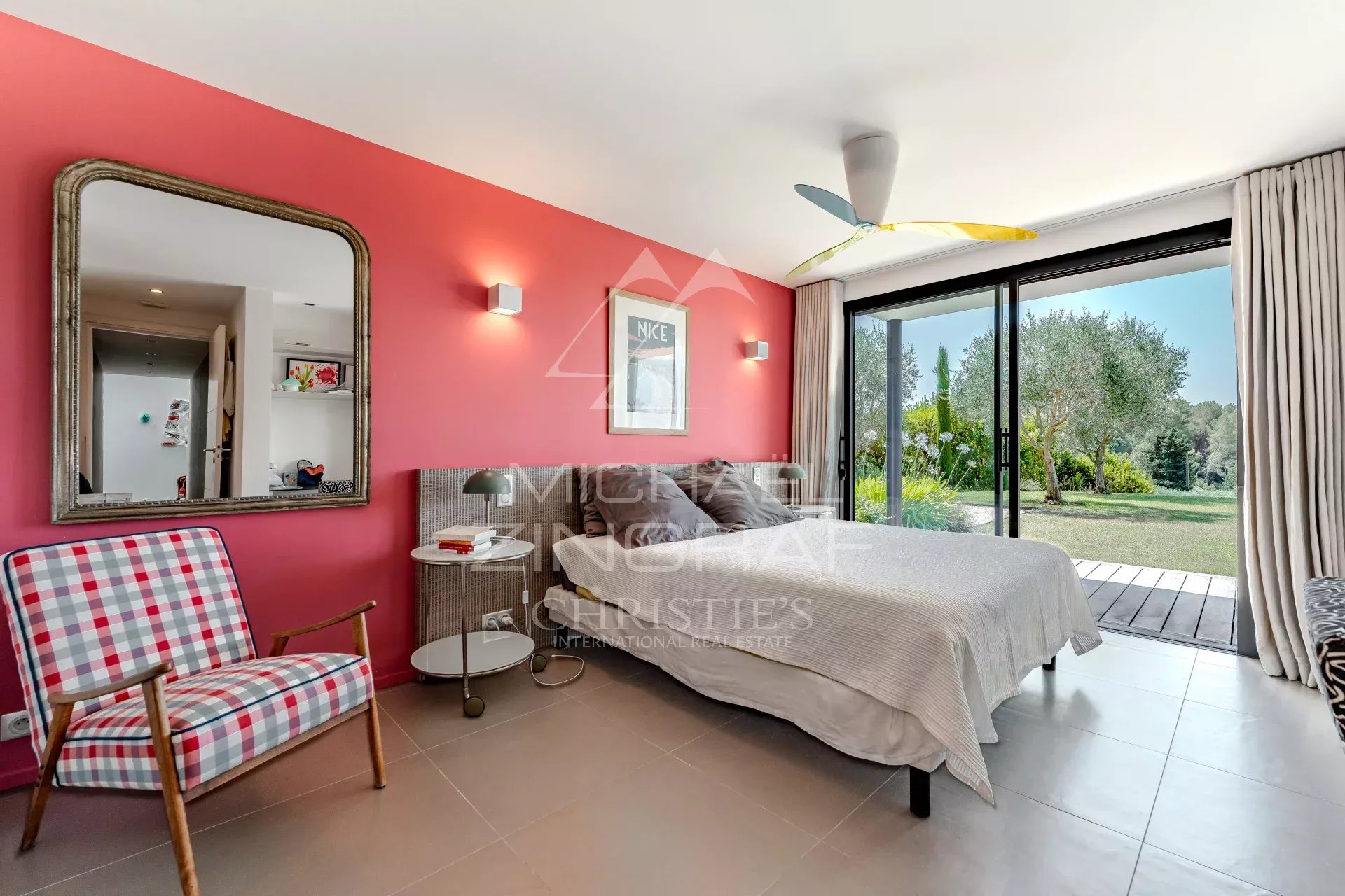6 Bedroom Villa/Townhouse's Image 9