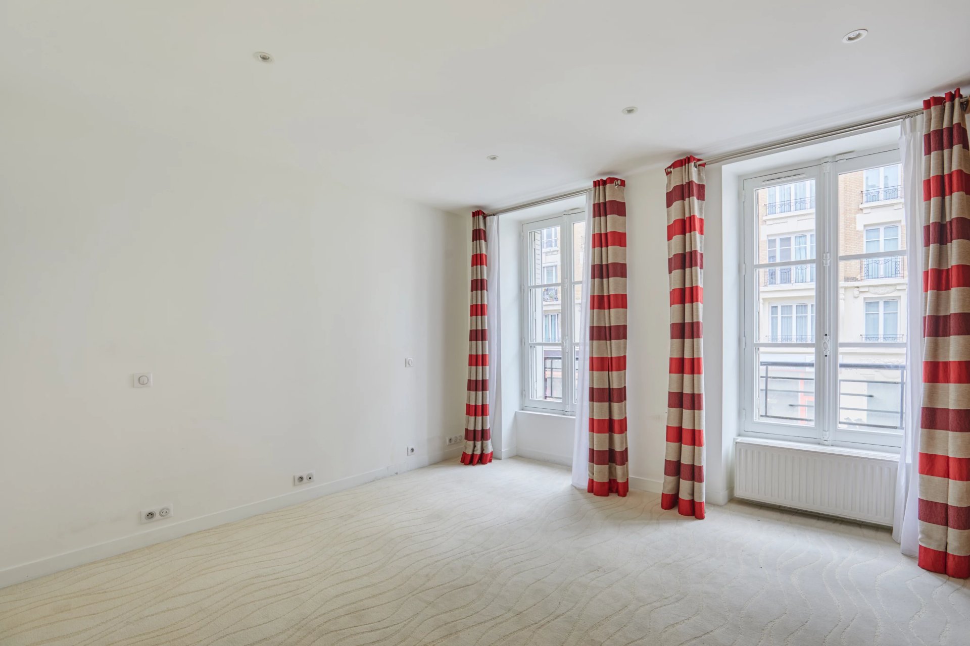 2 Bedroom Apartment/Flat's Image 4