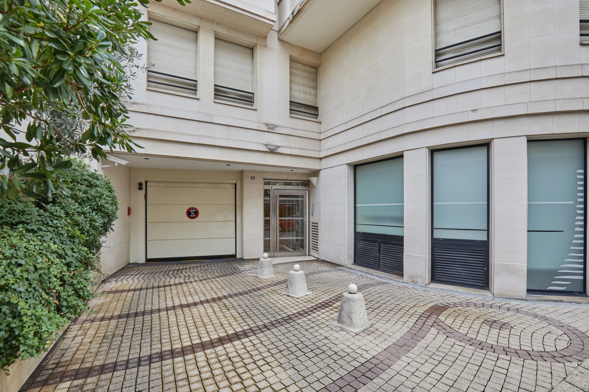 2 Bedroom Apartment/Flat's Image 8
