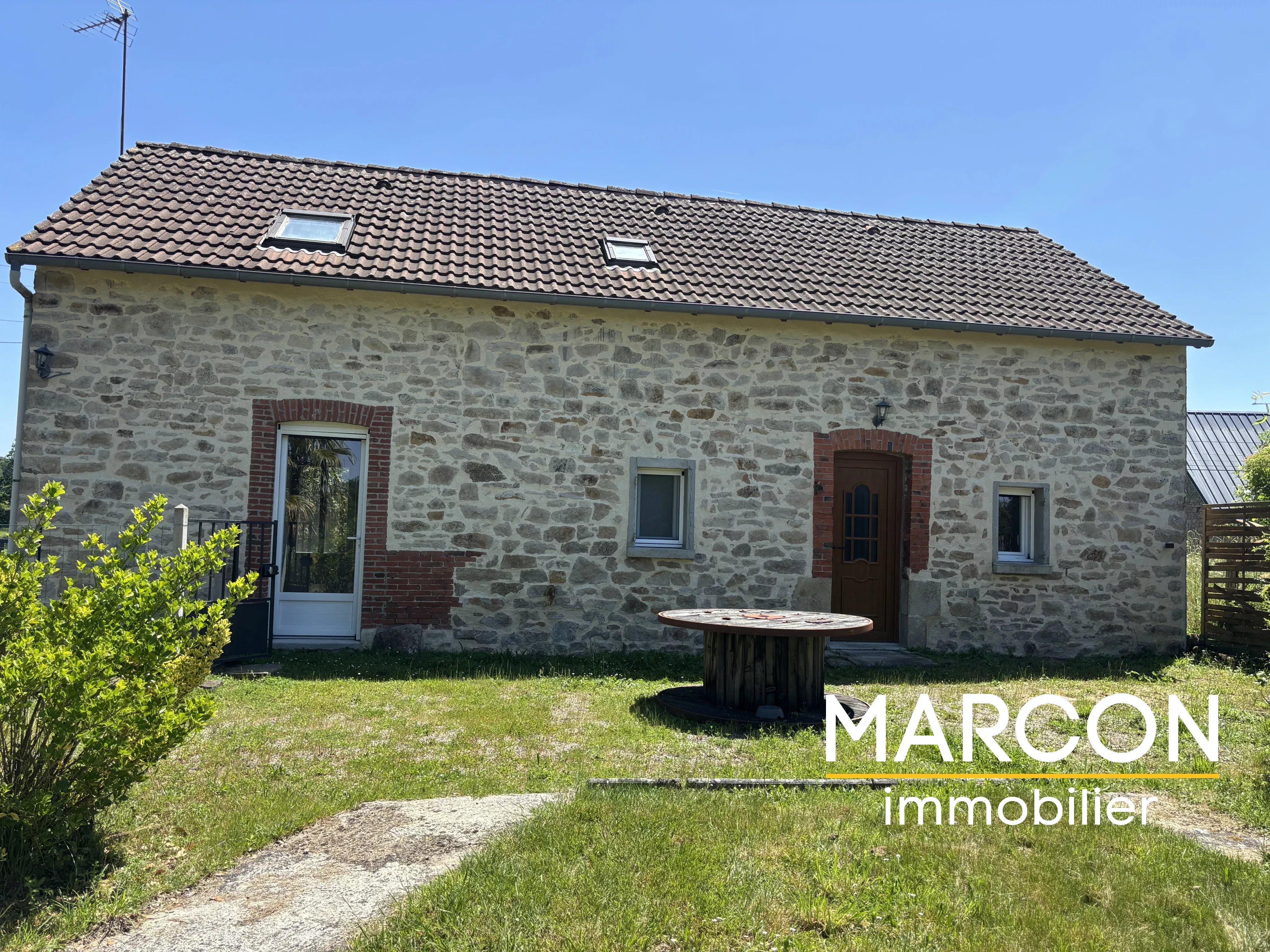 BELLE MAISON DE CAMPAGNE