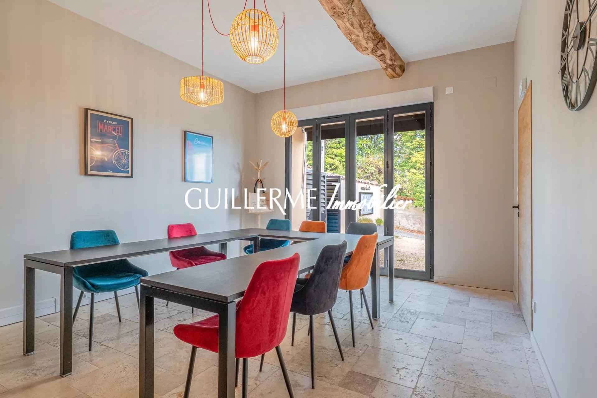 Agence immobilière de 