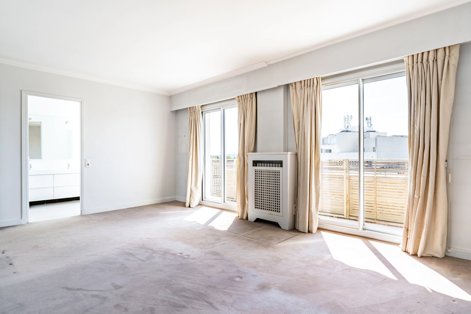 3 Bedroom Apartment/Flat's Image 6