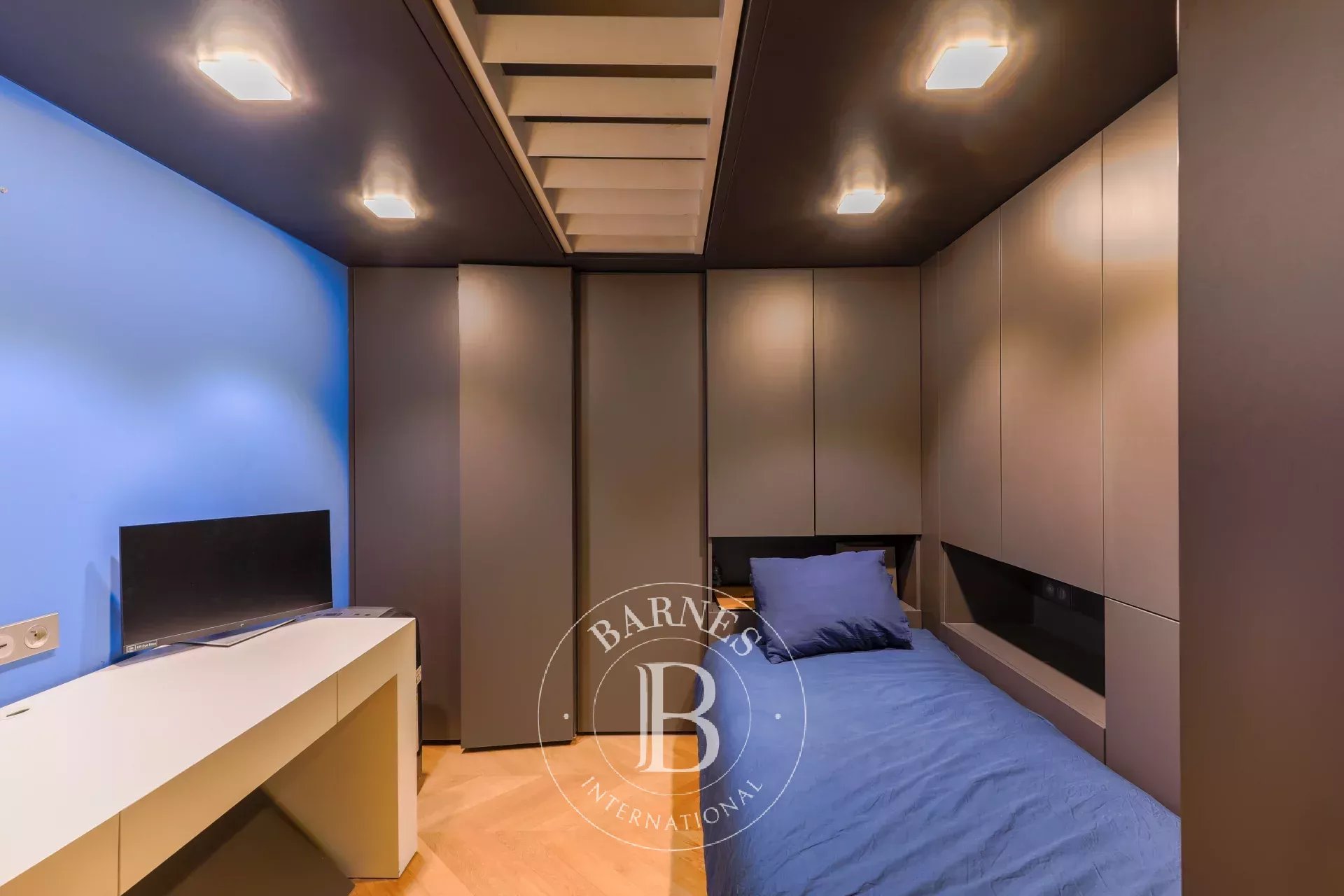 Daire Paris 8ème - picture 8