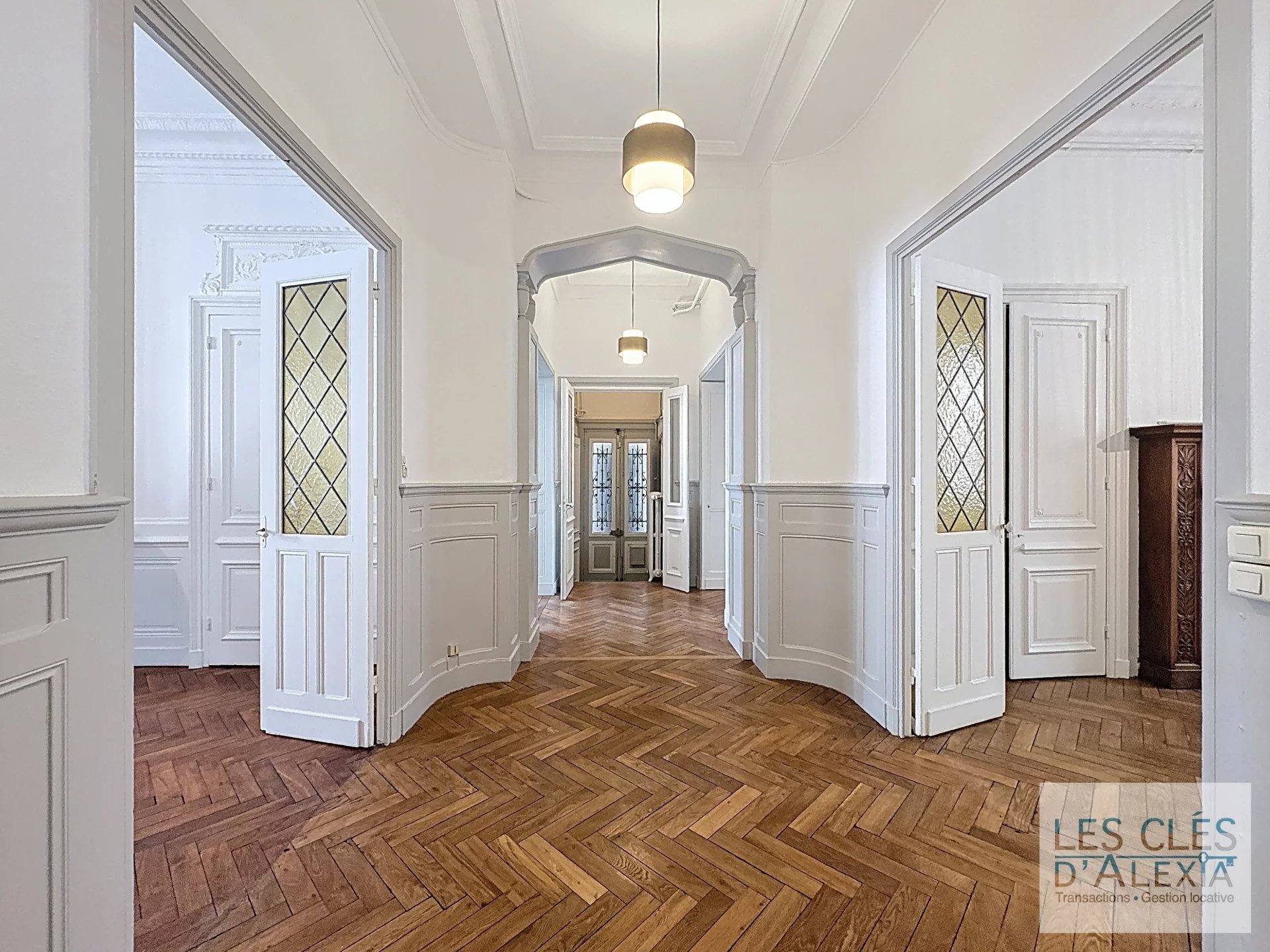 Agence immobilière de 