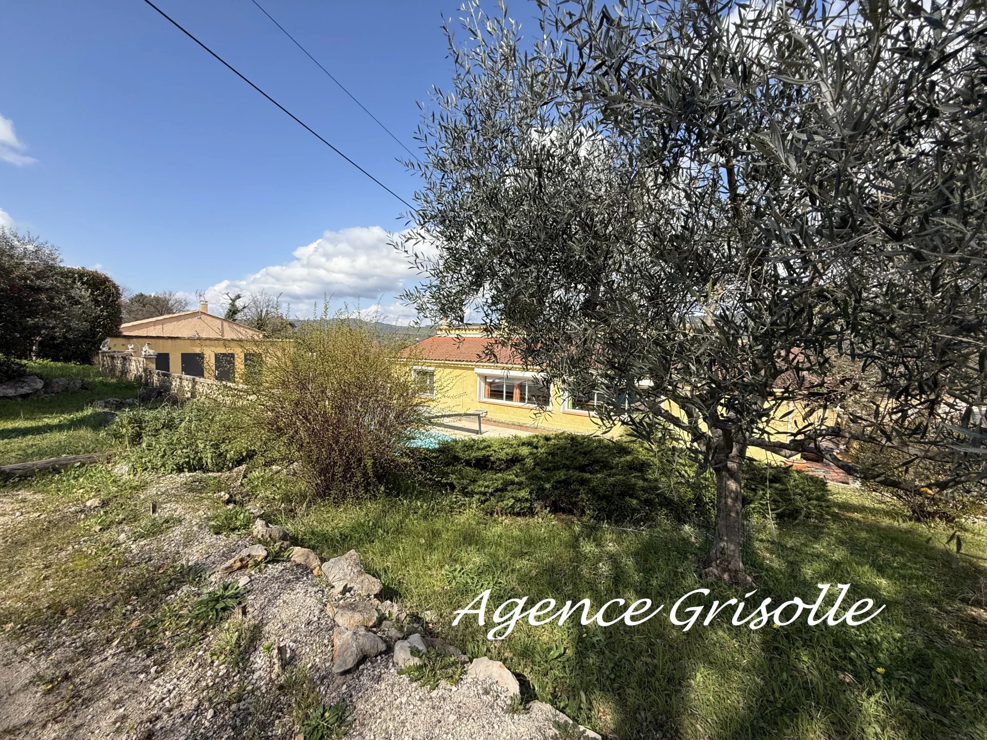 Agence immobilière de 