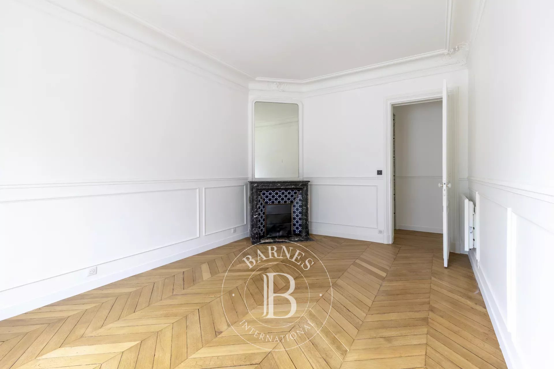 Daire Paris 3ème - picture 6