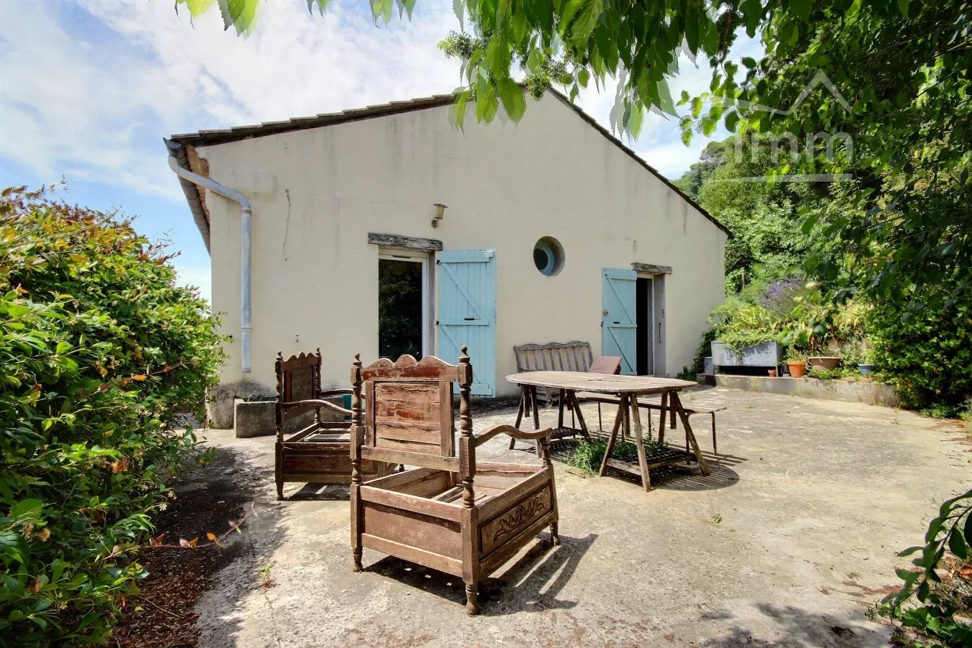 Agence immobilière de 