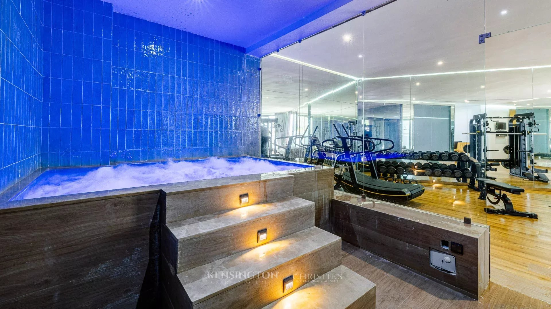 9 Bedroom Villa/Townhouse's Image 22