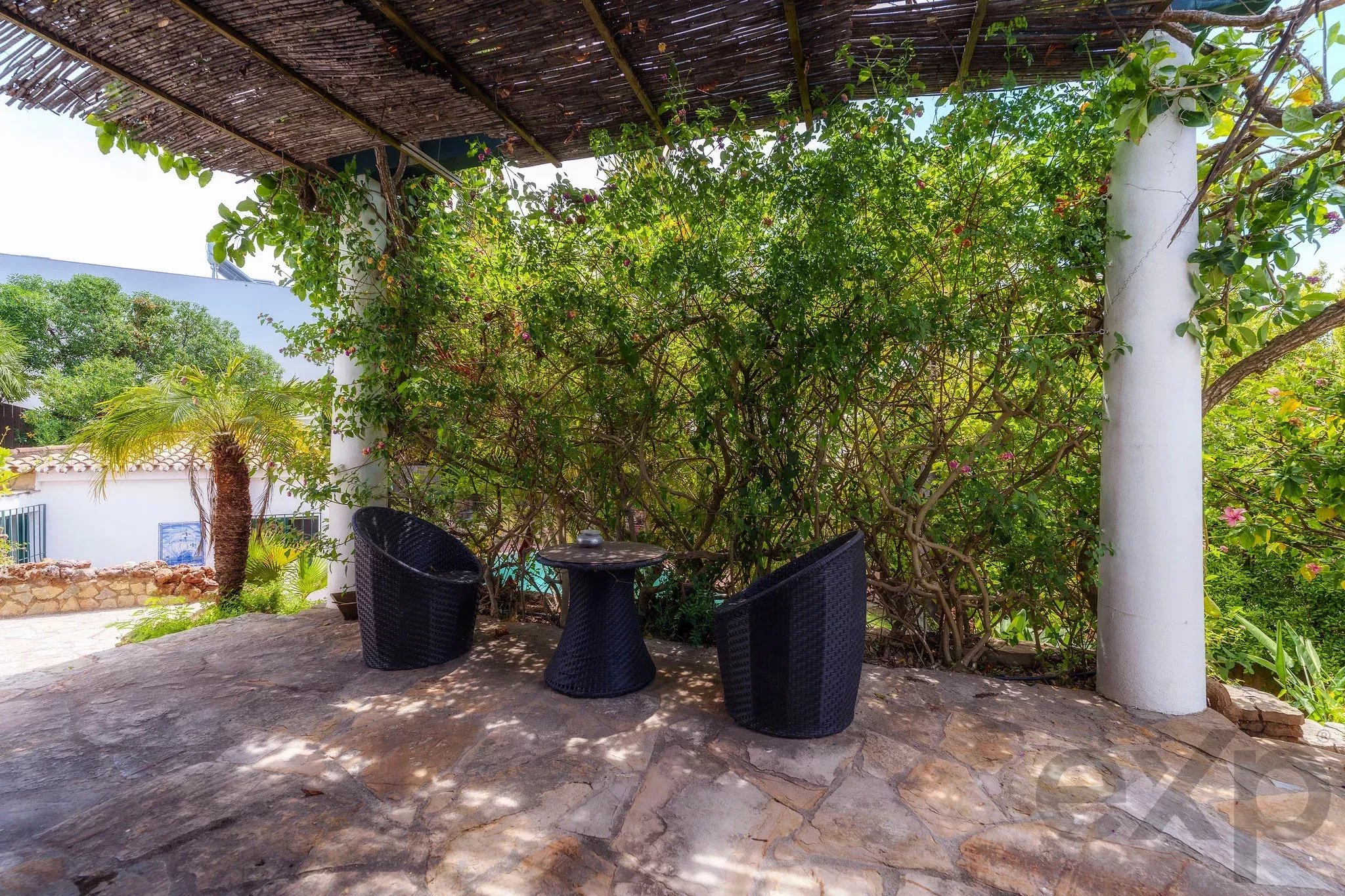 Exceptional hilltop villa with panoramic sea and countryside views 86991734 image 5