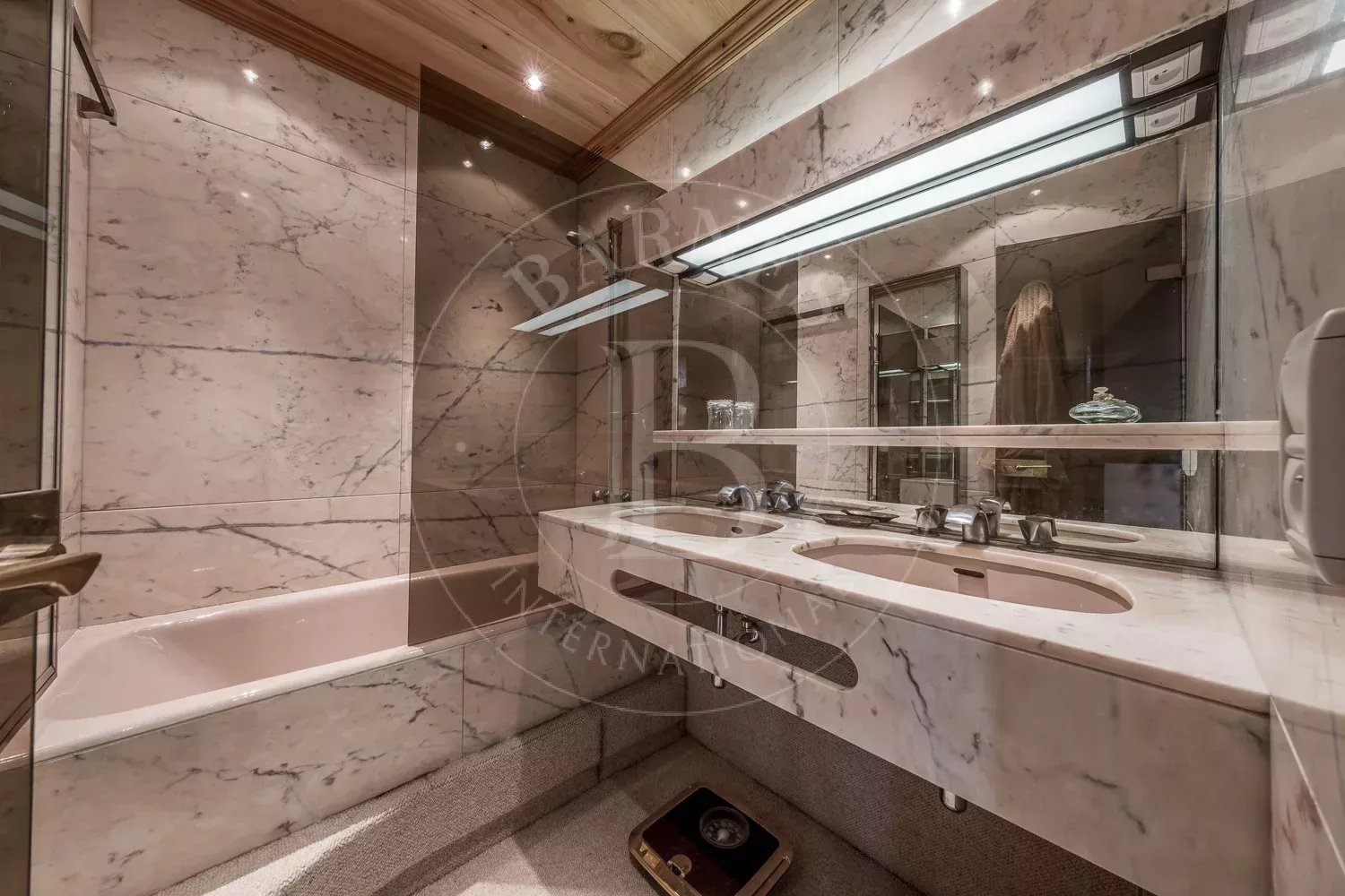 Courchevel 1850-Top floor duplex