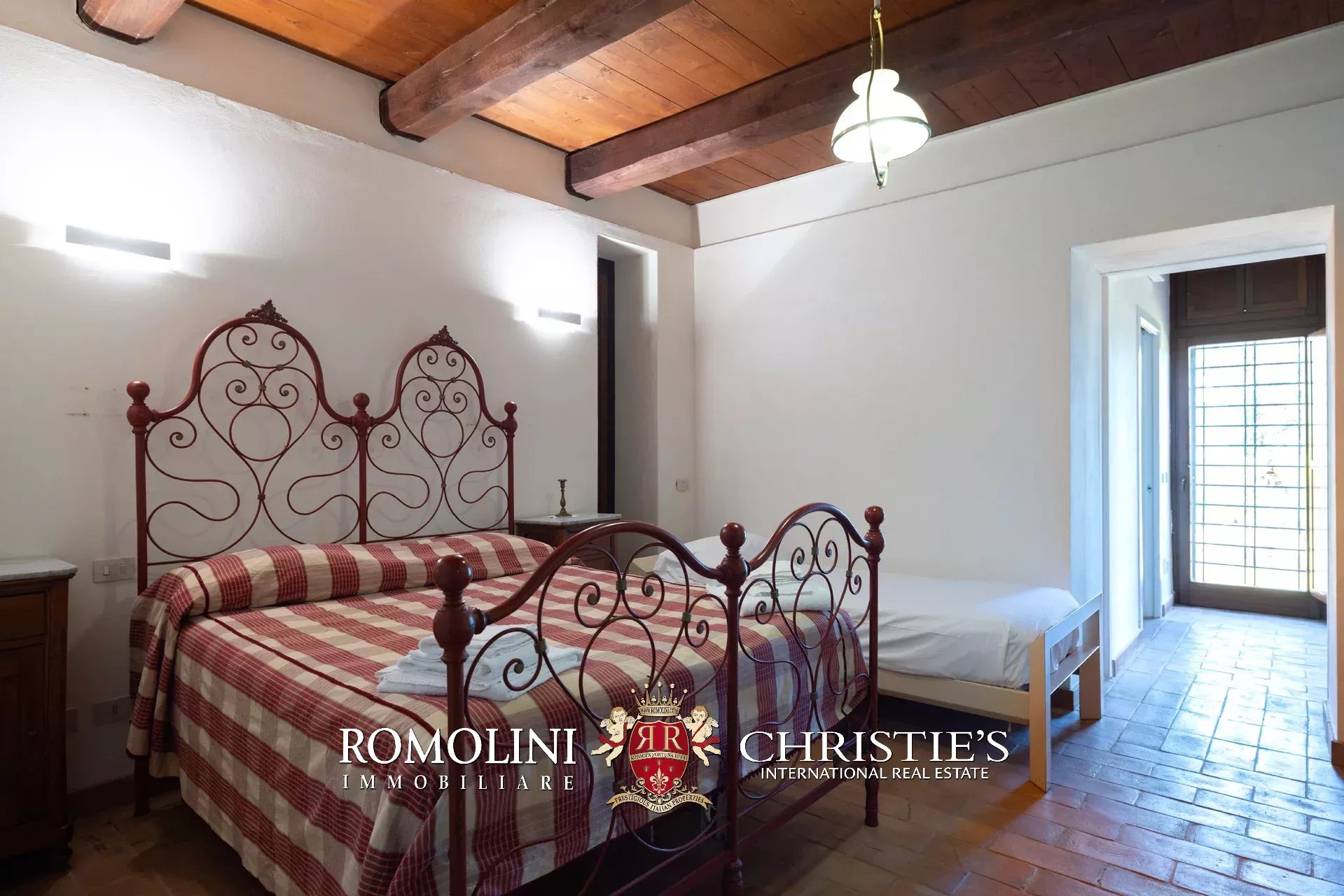 27 Bedroom Villa/Townhouse's Image 102