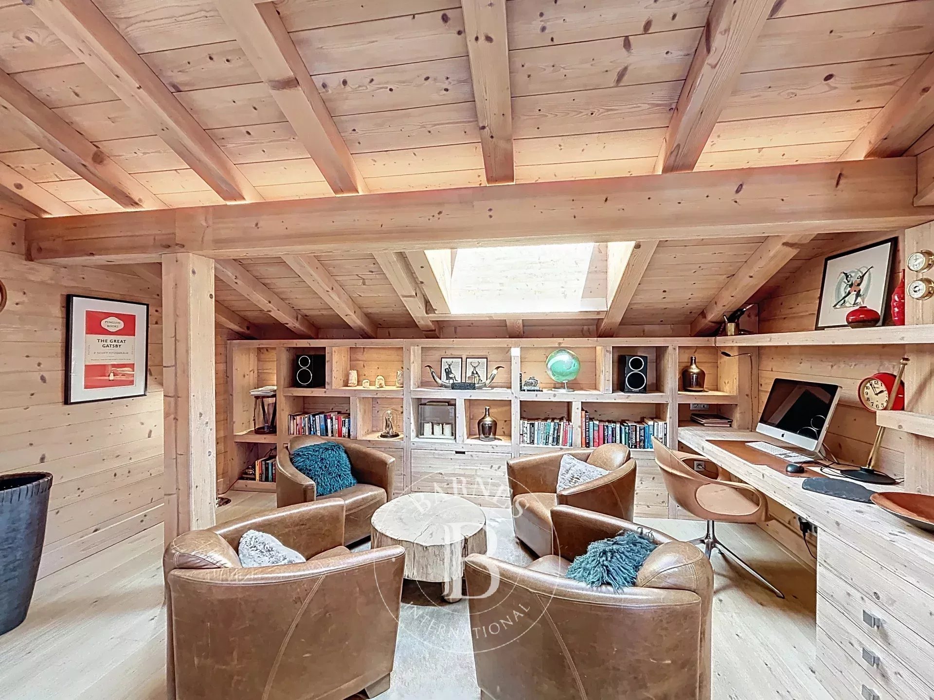 Photo of Penthouse of 325 sqm total surface area - 5 bedrooms on suite - In the center of Les Gets and close to the gondola - Les Gets