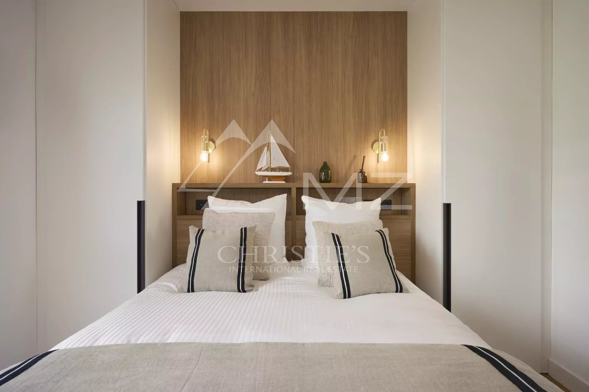 2 Bedroom Apartment/Flat's Image 10