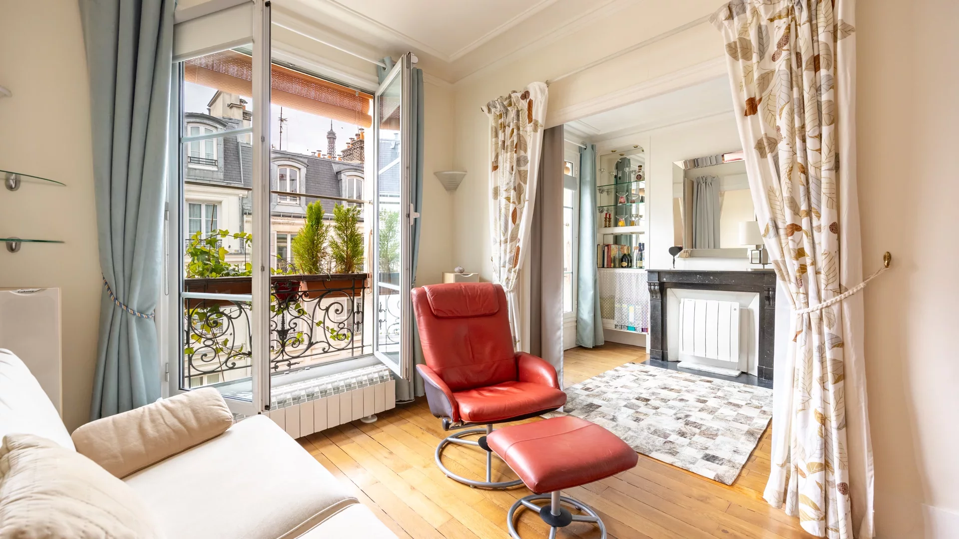 Paris 7e - RUE CLER / GRENELLE