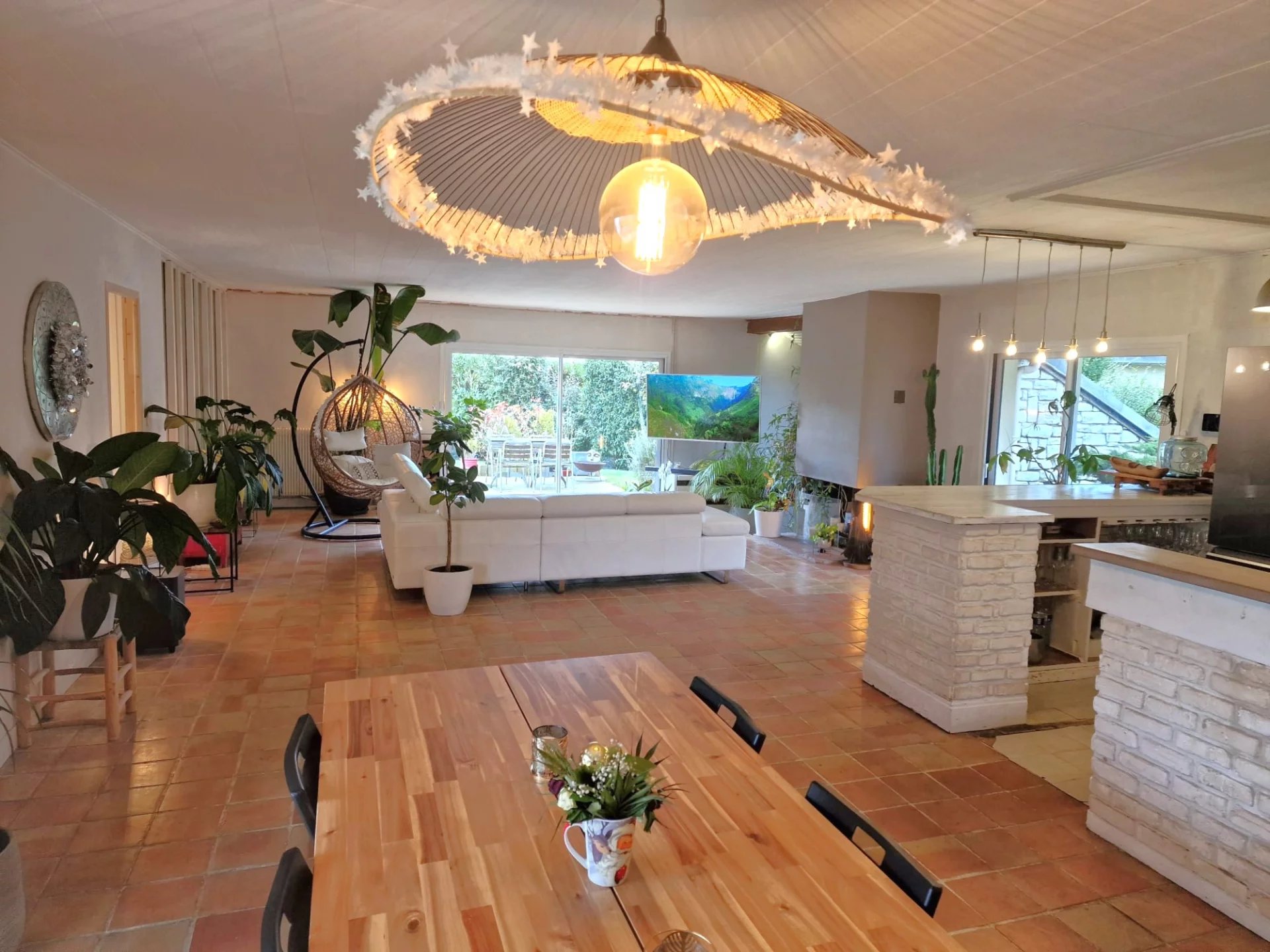 Sale House Montfort-l'Amaury