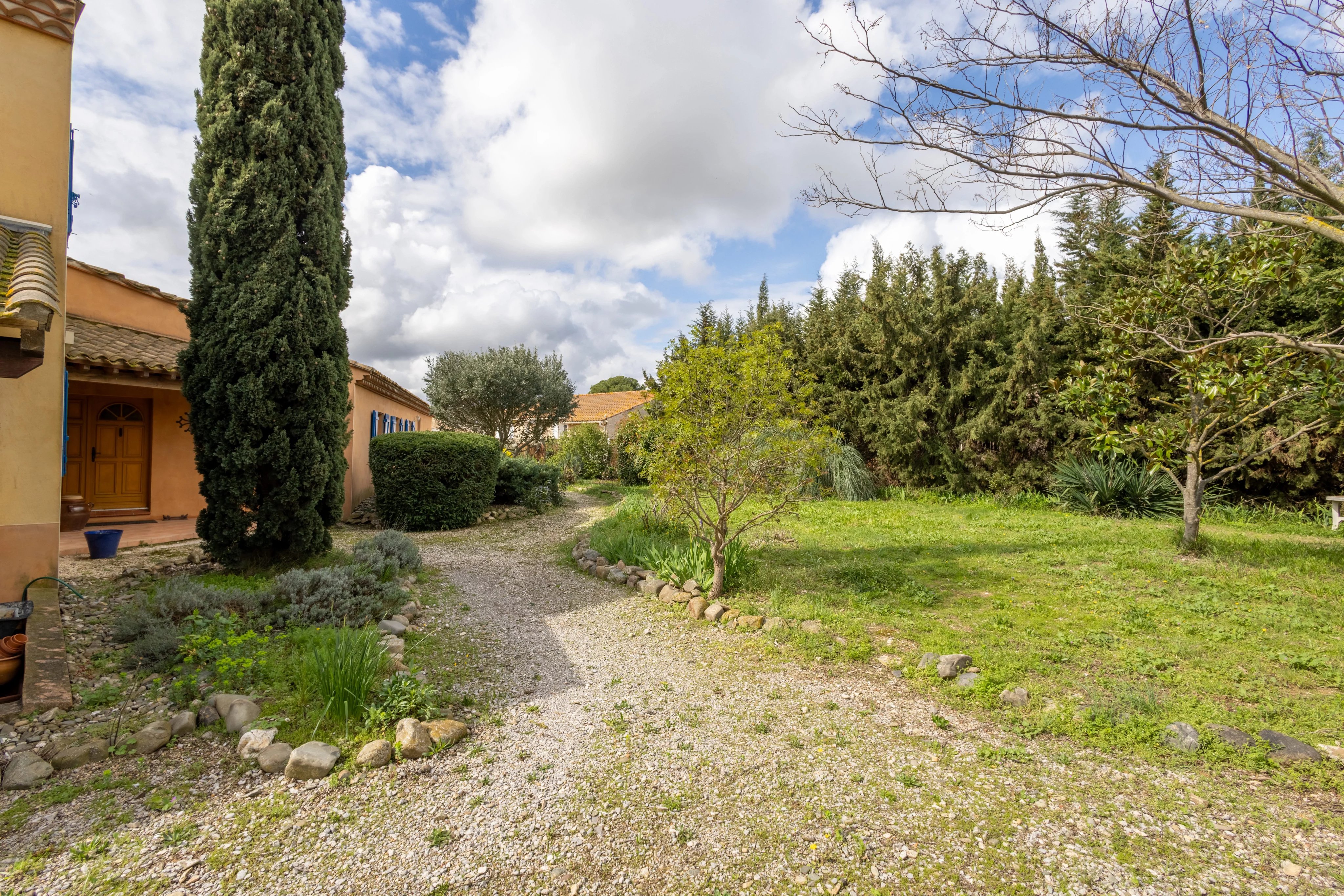 Maison à vendre Ouveillan, Aude