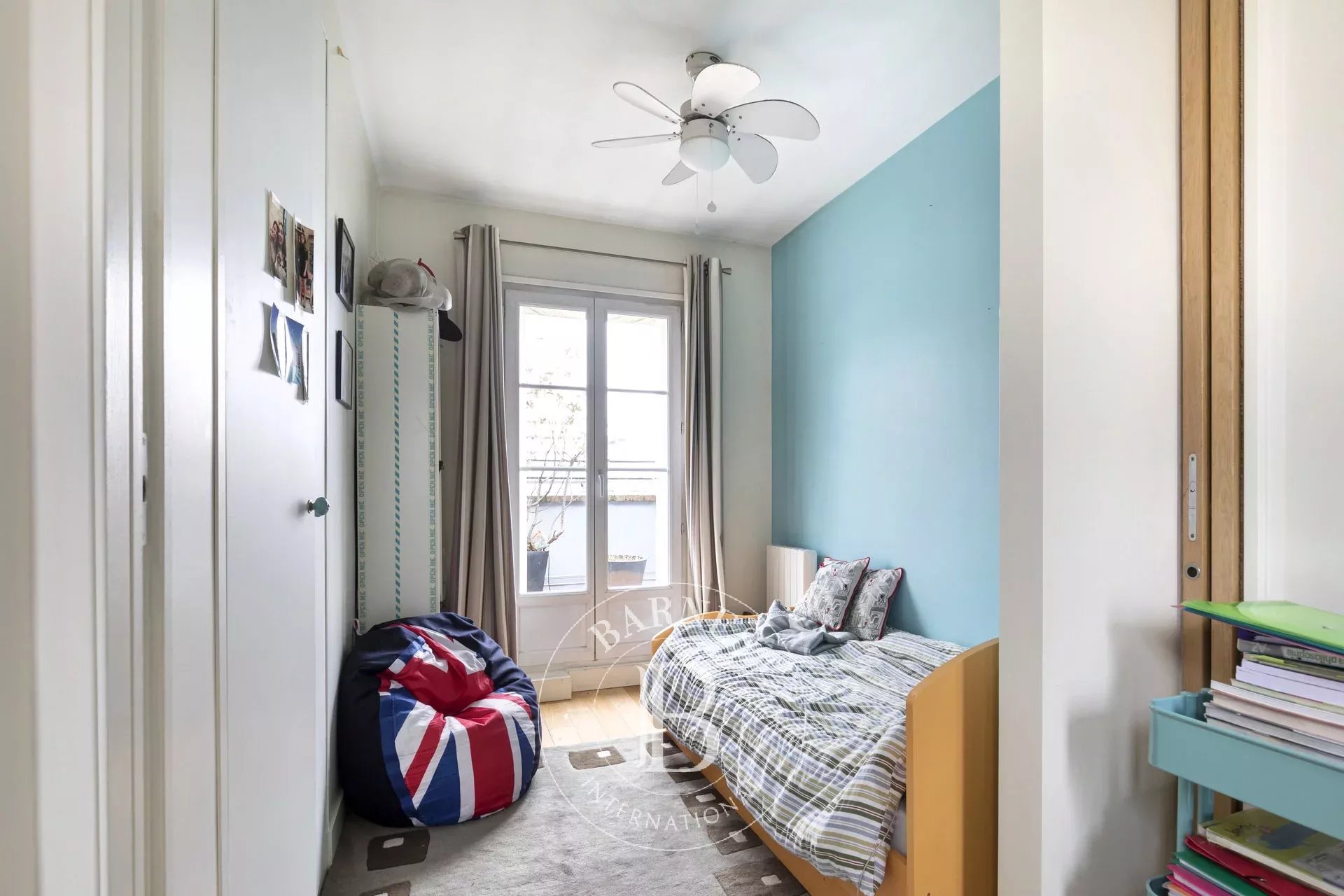 Neuilly - Argenson - Top floor - 4-5 bedroom apartment - Period charm - picture 23