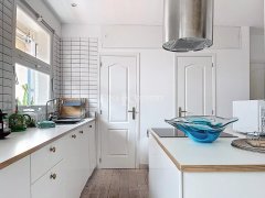Luxury 2-Bedroom Apartment for Sale in Cannes Center Banane — photo 7 of 7