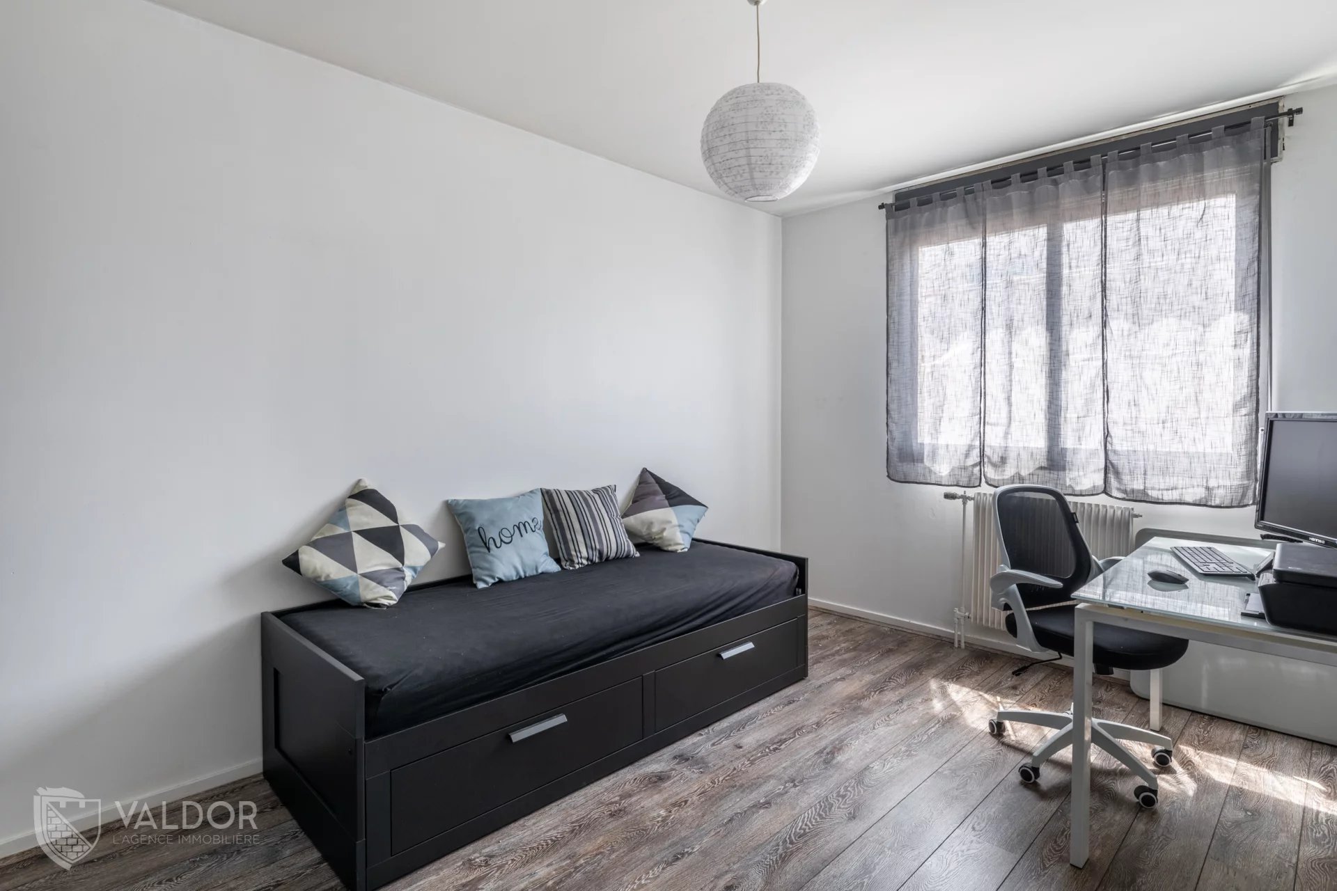 Appartement T4 de 103 m² avec Balcon, Garage et Cave