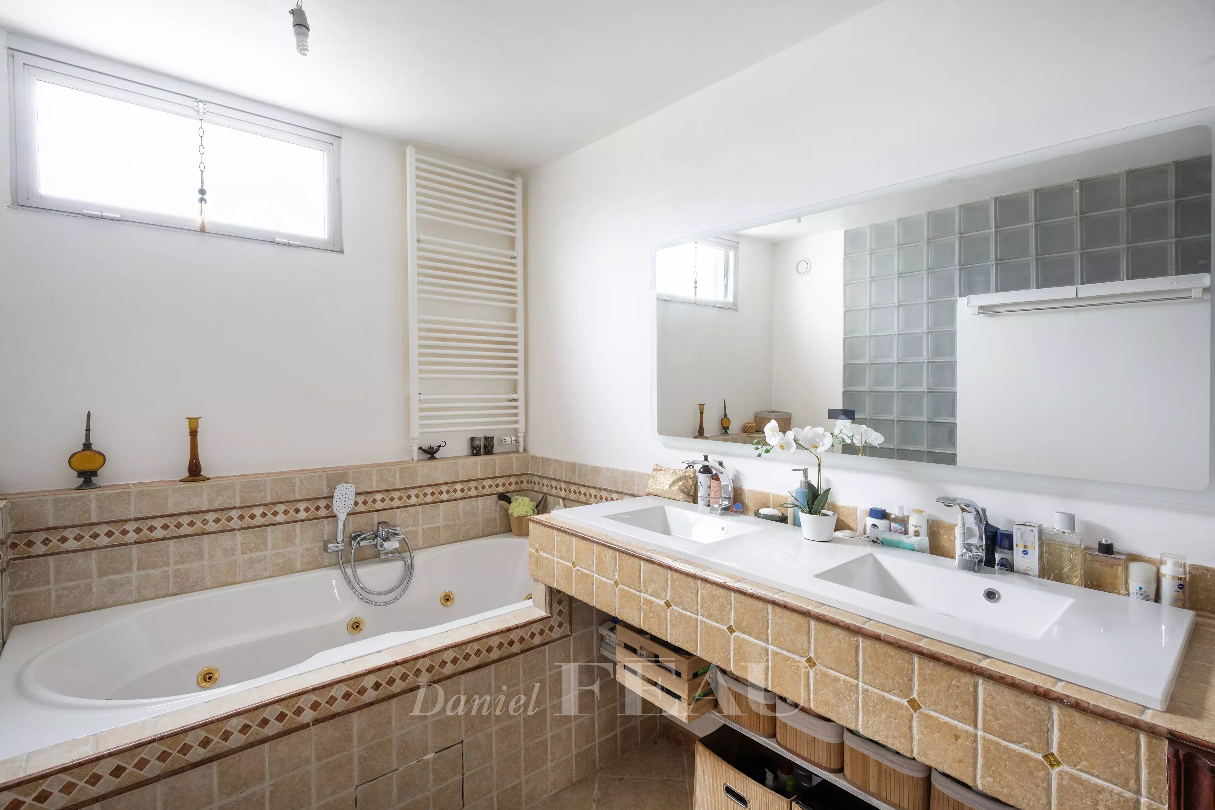 Sale Apartment Paris 5th