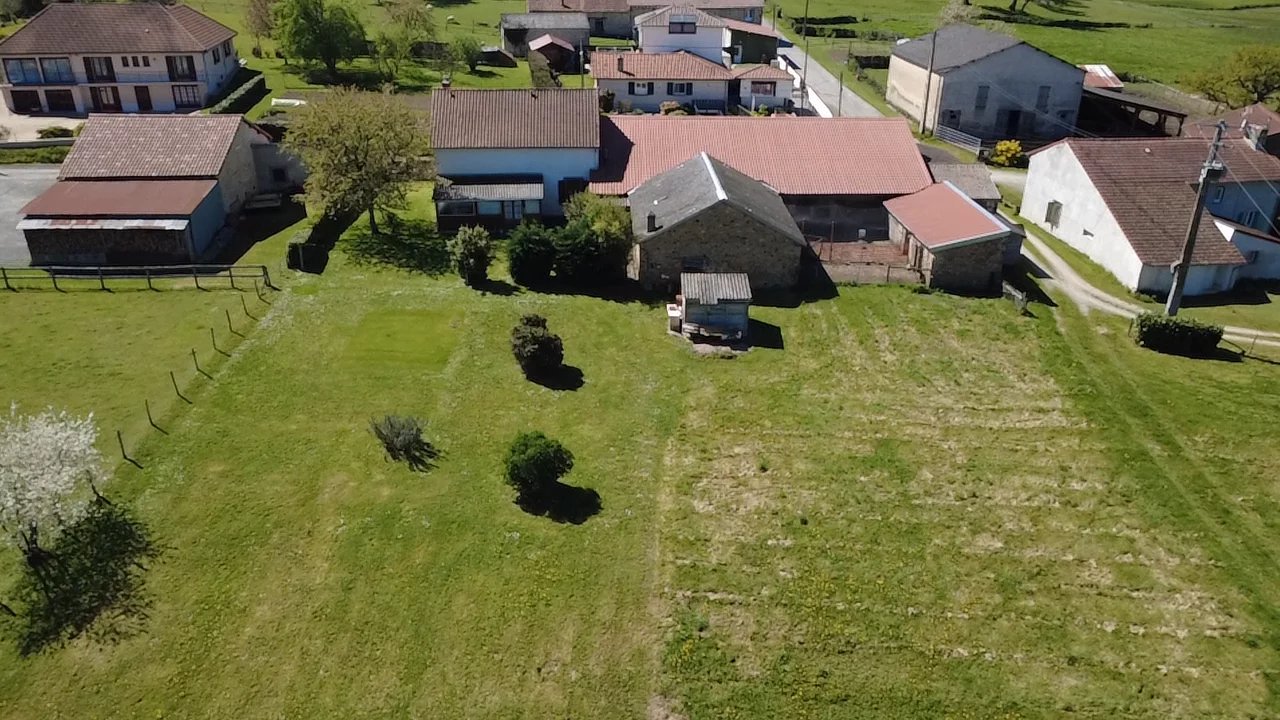 House in Le Dorat - Image 3