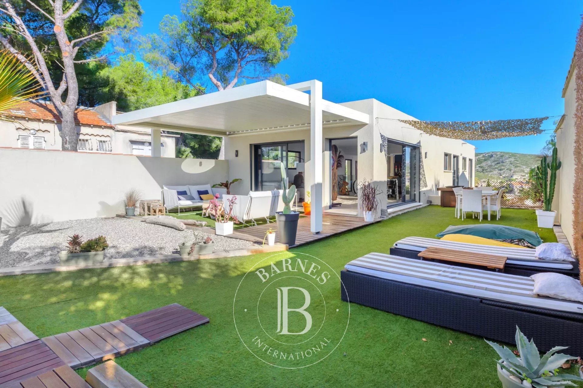 Exclusive Contemporary Villa in Carry-le-Rouet with Stunning Sea and Hills Views