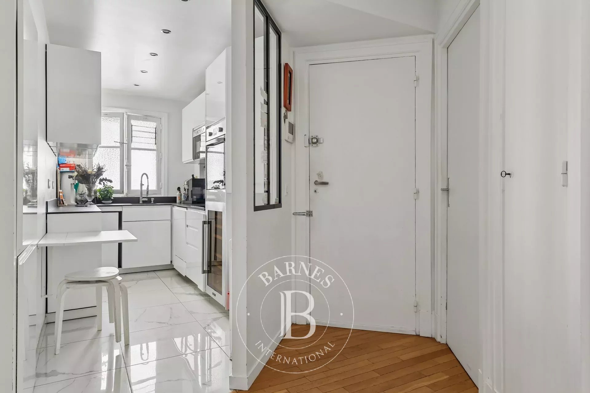 Apartment Paris 75007  -  ref 87231174 (picture 3)