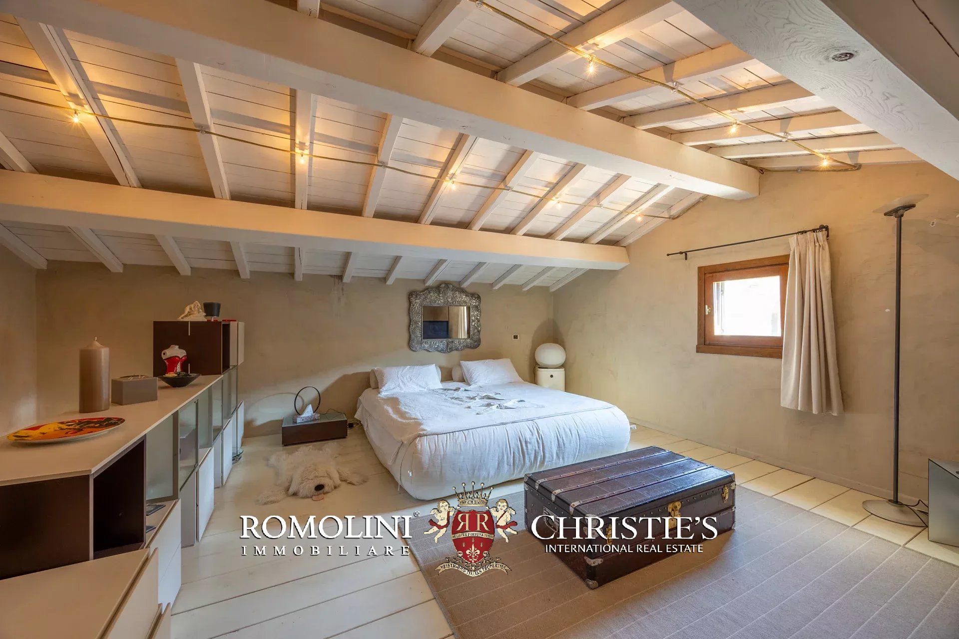 4 Bedroom Villa/Townhouse's Image 128