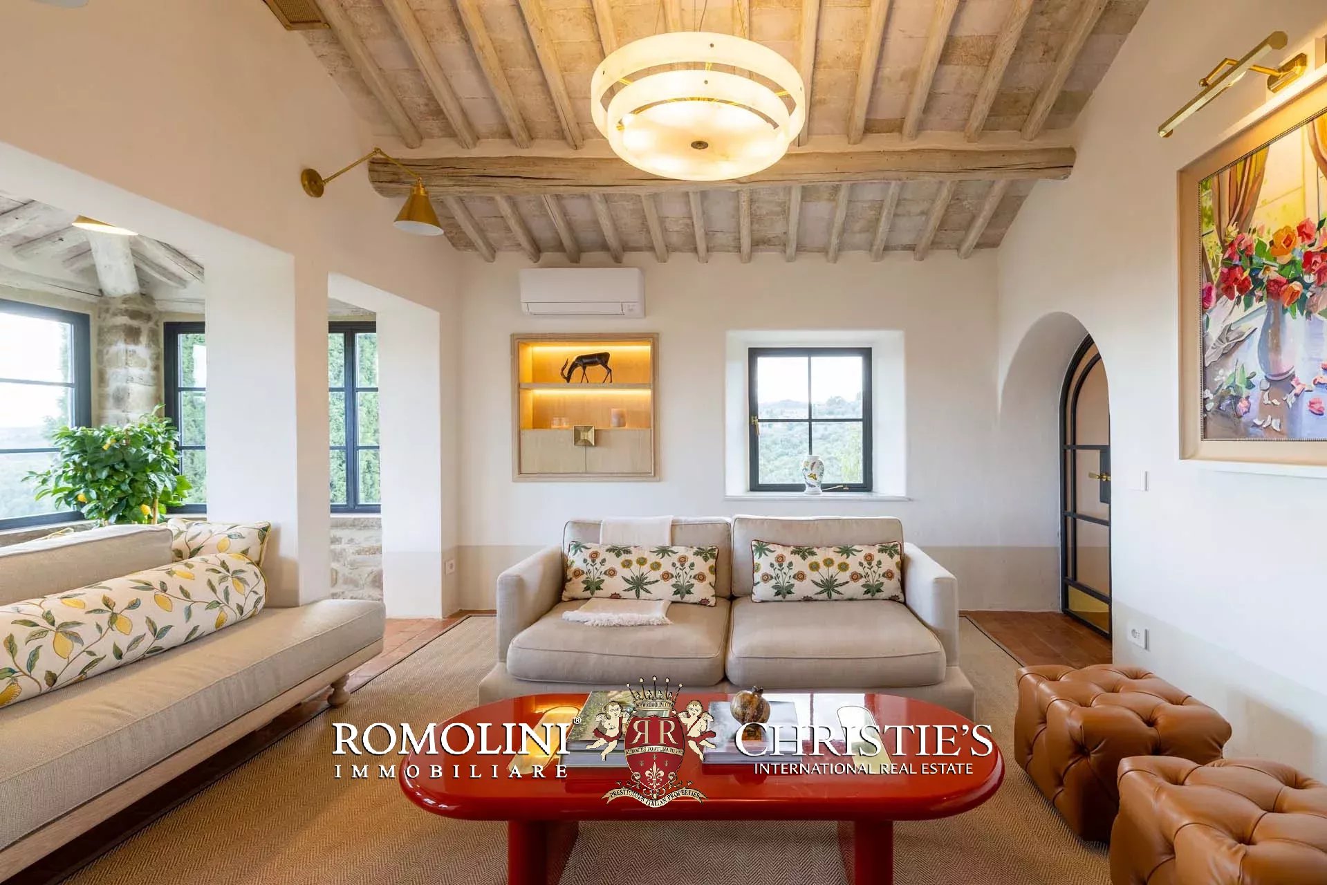 4 Bedroom Villa/Townhouse's Image 16