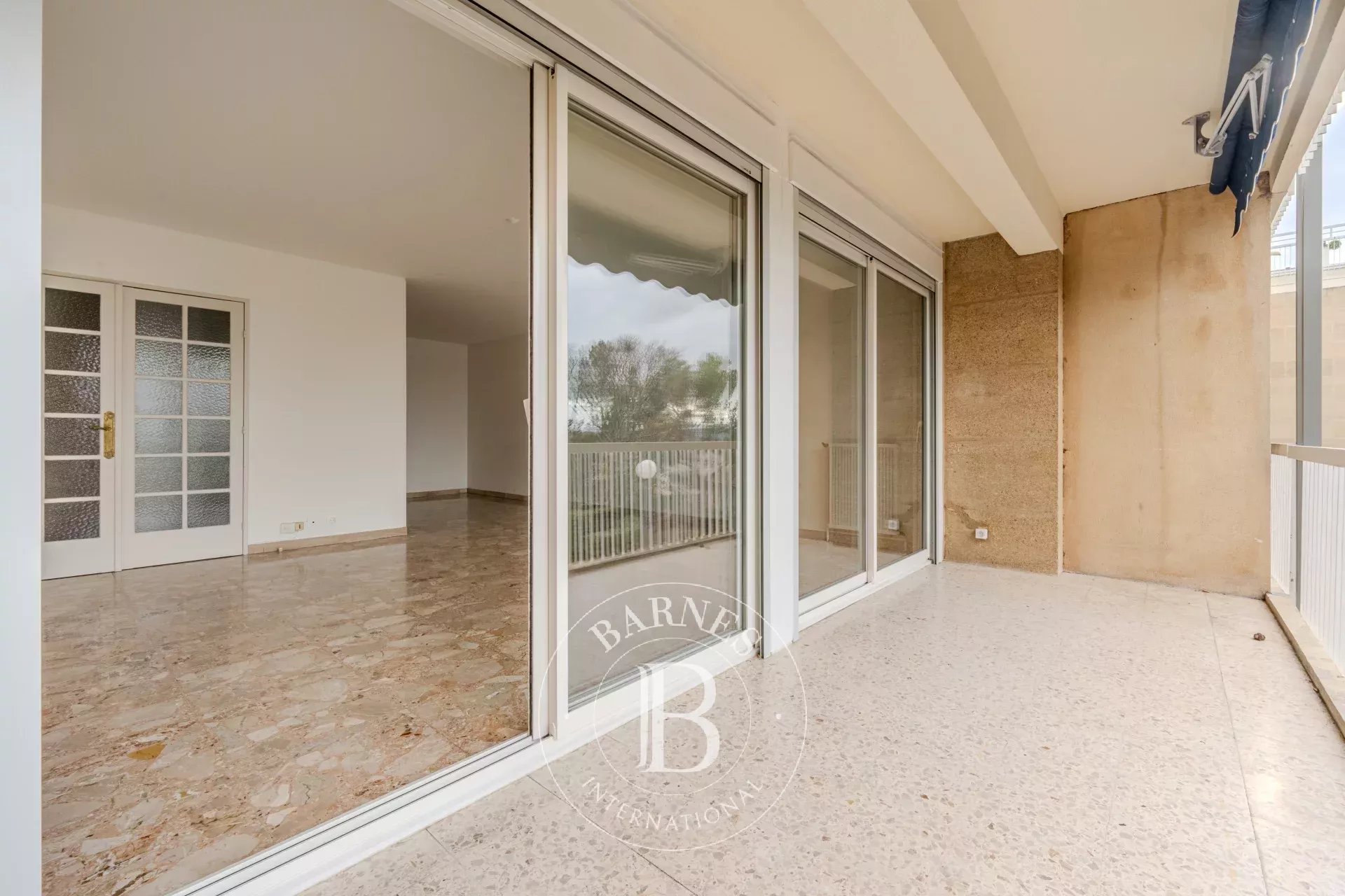 AIX-EN-PROVENCE – CITY CENTER – APARTMENT – 3 BEDROOMS – QUIET – TERRACE - GARAGE