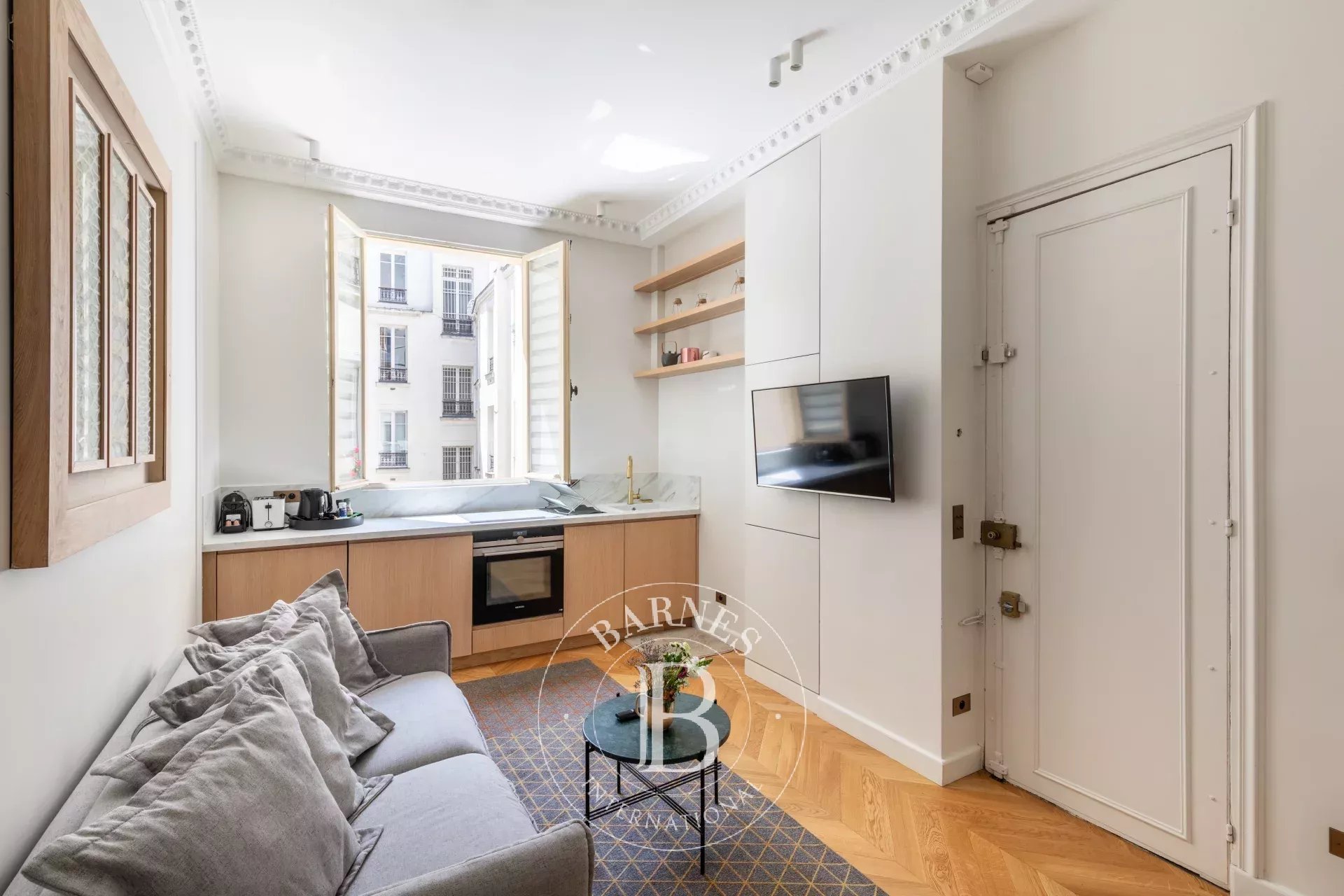 Daire Paris 8ème - picture 10